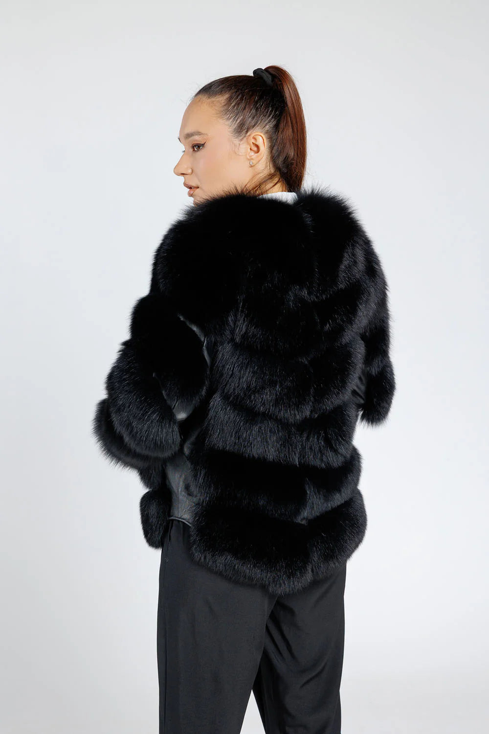 Haină din Blană Naturală de Vulpe, cu Mâneci Detașabile, Femei, Obsidian 255