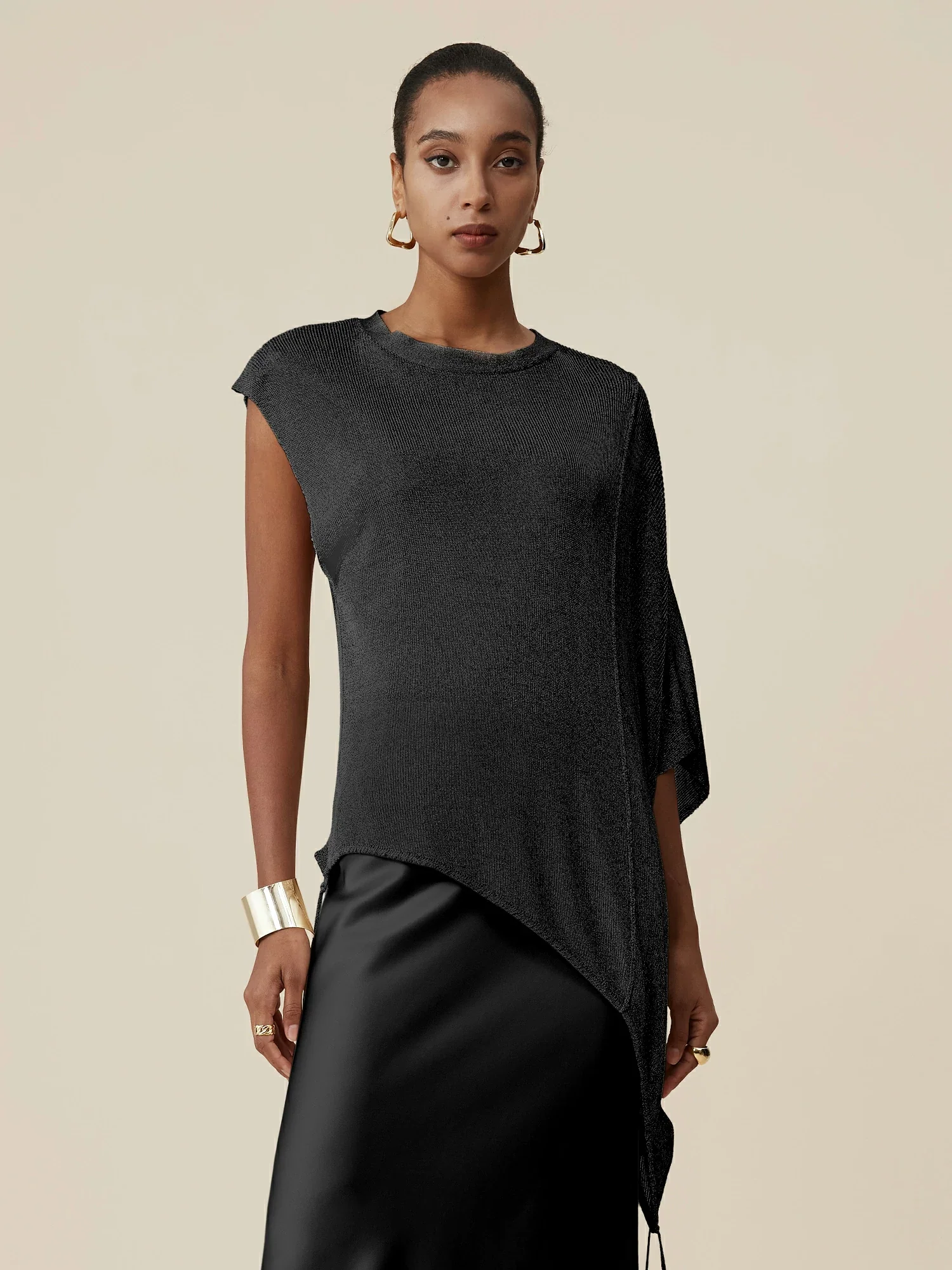 Round Neck Short Sleeve Drawstring Glitter Top