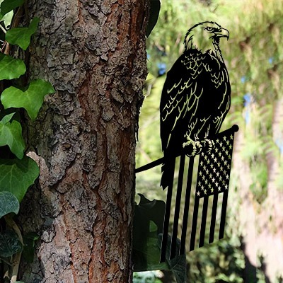 Libereagle Metal Eagle Flag Tree Stake