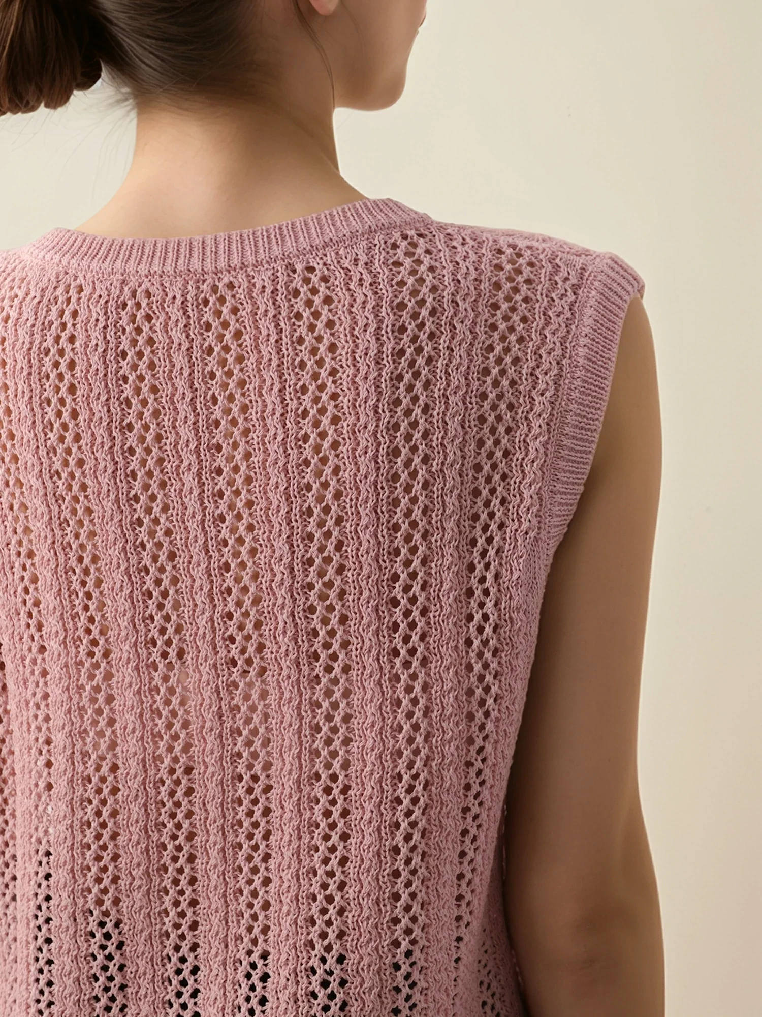 Lyocell & Silk Round Neck Sleeveless Fringe Vest