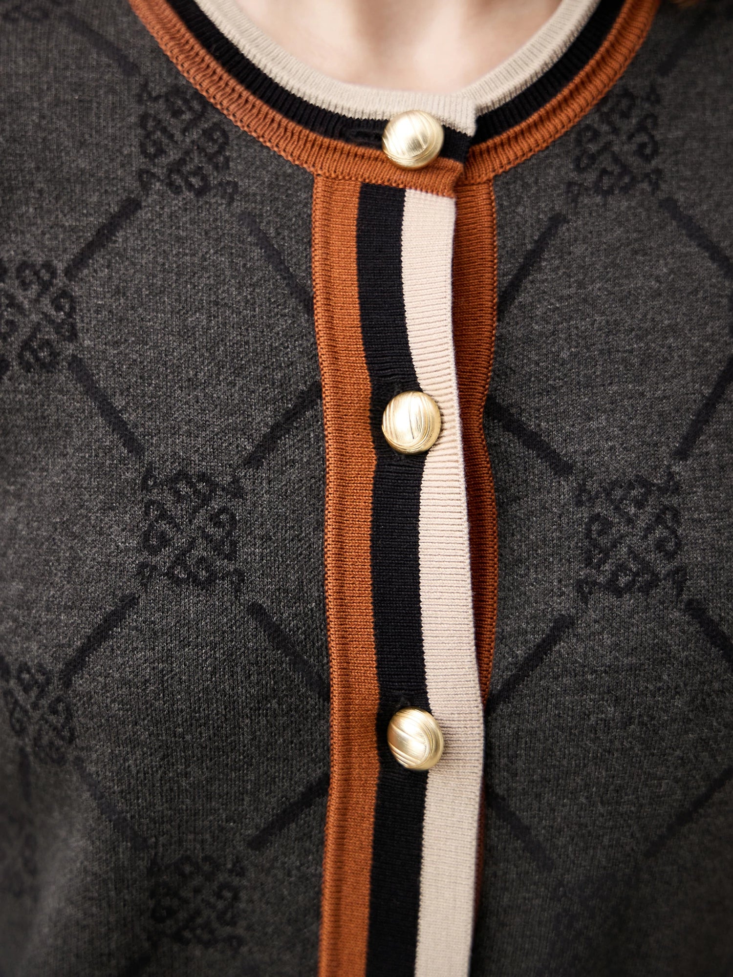 Lyocell Long Sleeve Contrast Logo Pattern Knitted Dress