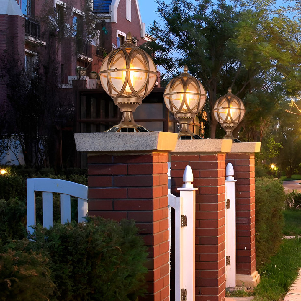 Round Ball Waterproof European Style Solar Powered Fence Post Lights