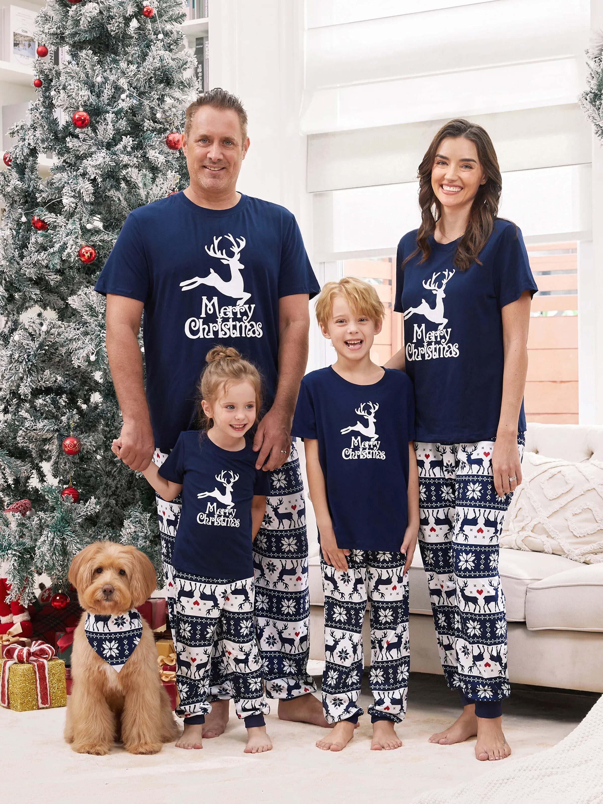Christmas Reindeer Print Glow in the Dark Family Matching Pajamas Sets with Christmas Socks Deep Blue