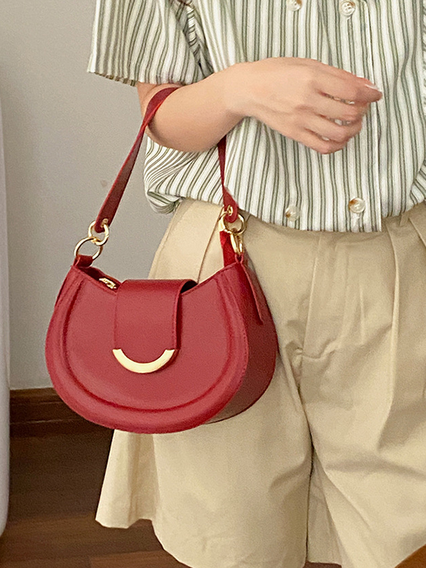 Stylish Underarm Bag Versatile Messenger Bag