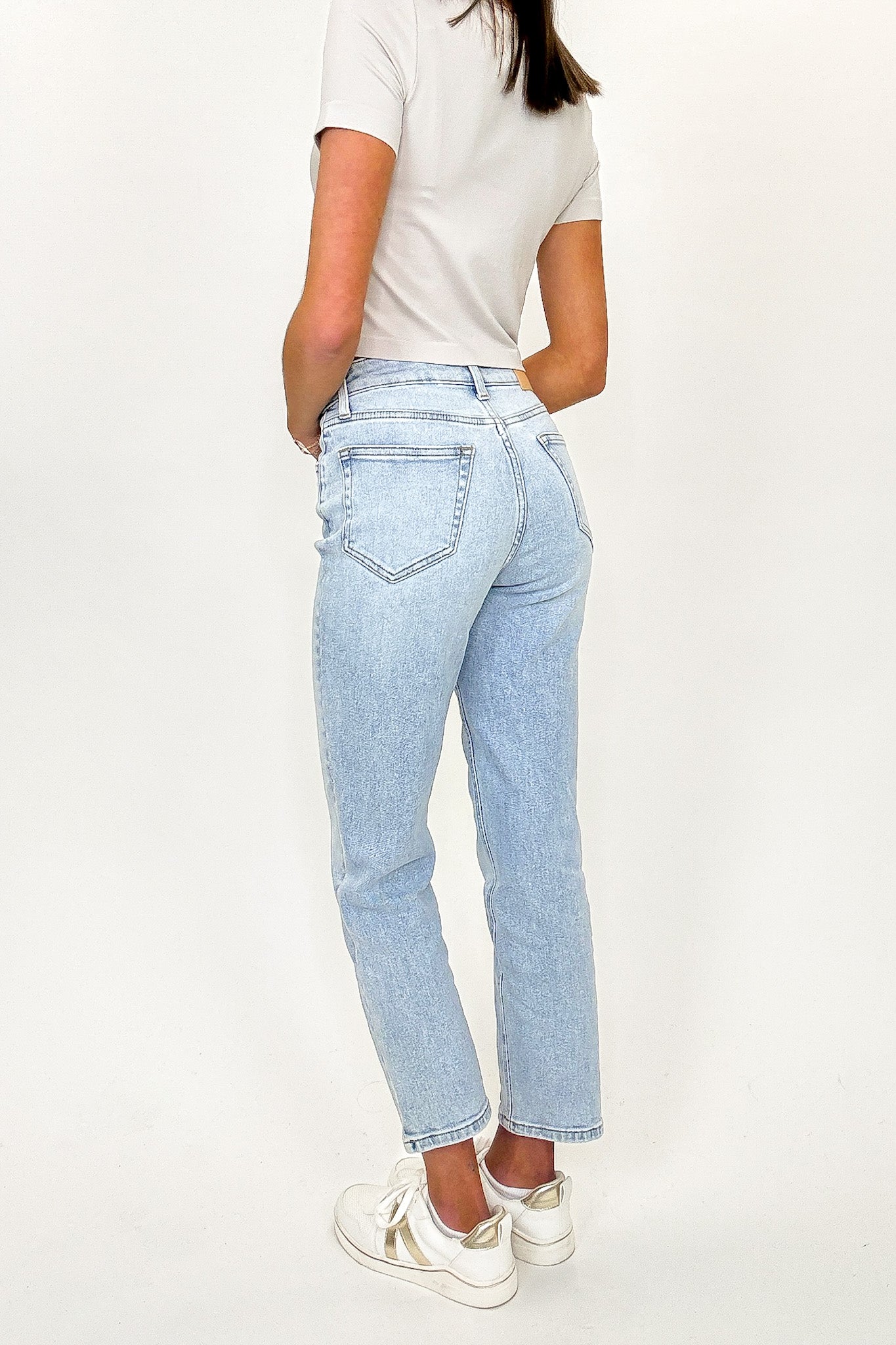 High Rise Crop Straight Jeans