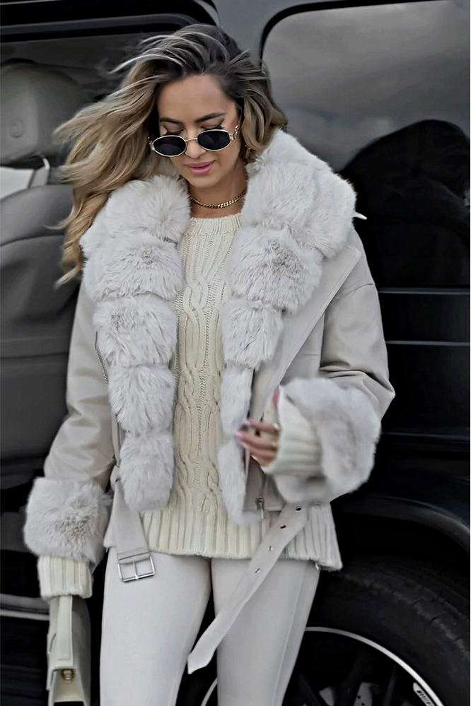 Stylish fur patchwork leather jacket