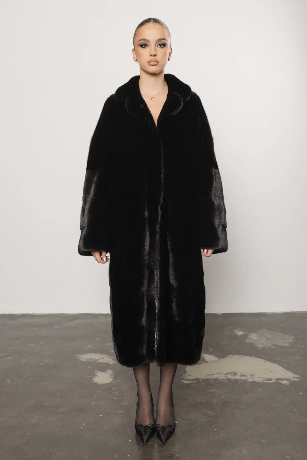 Palton din Blană Naturală de Vizon, Femei, Diamond Black 417