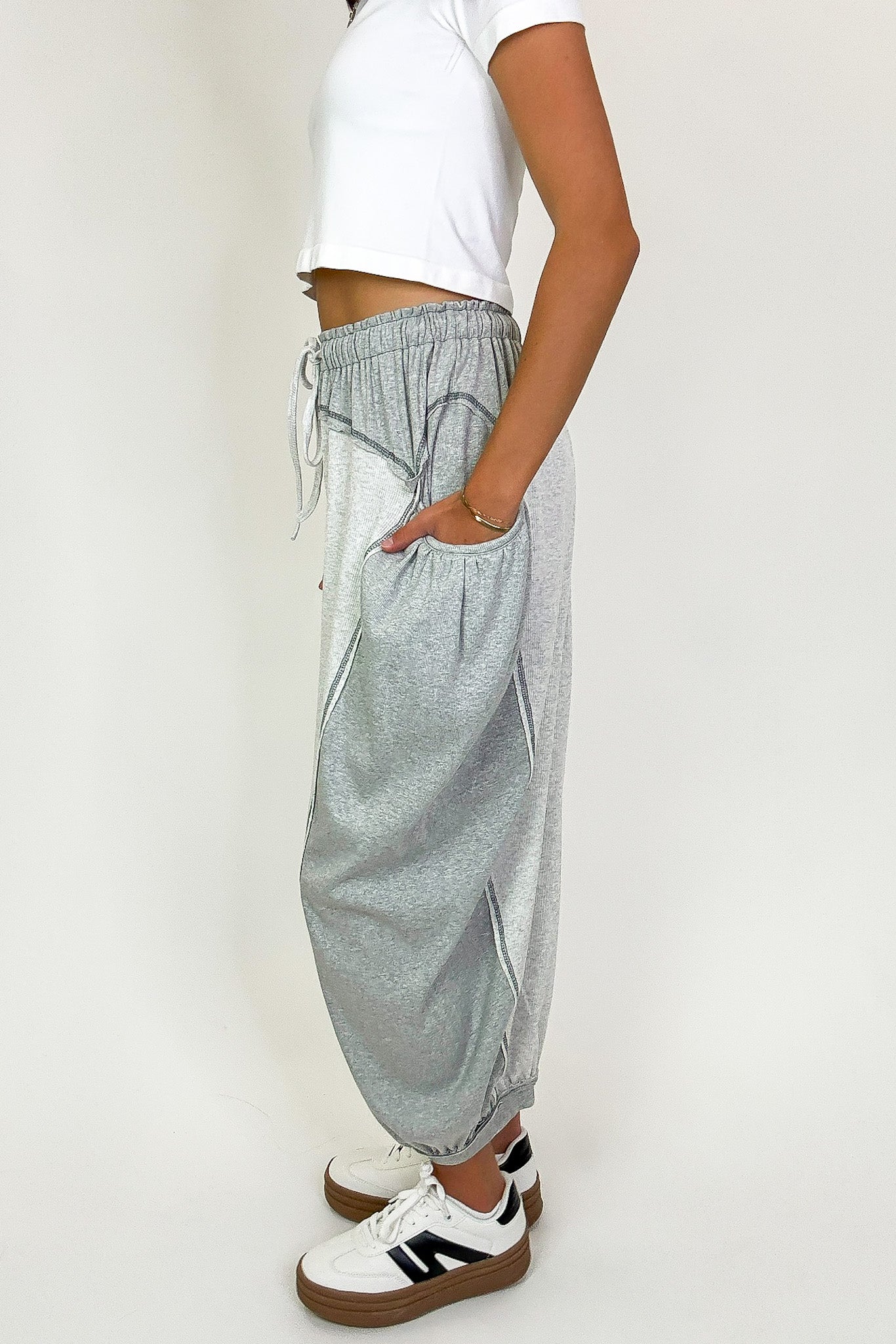 Contrast Ease Flowy Lounge Pants