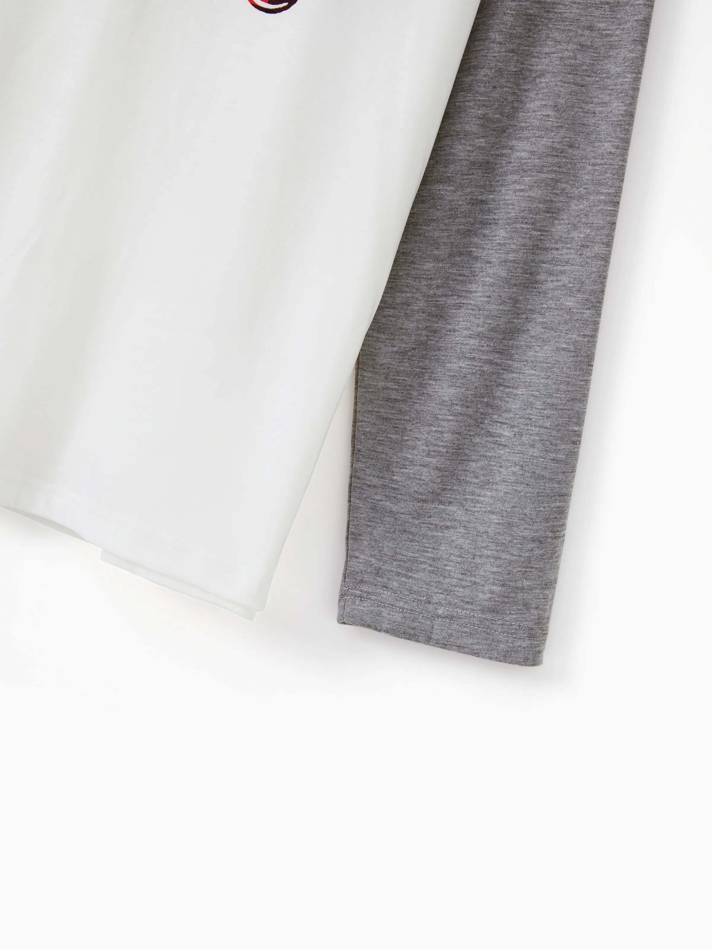 Christmas Tree Snowflake and Letters Print Grey Family Matching Long-sleeve Pajamas Sets with Christmas Socks Grey