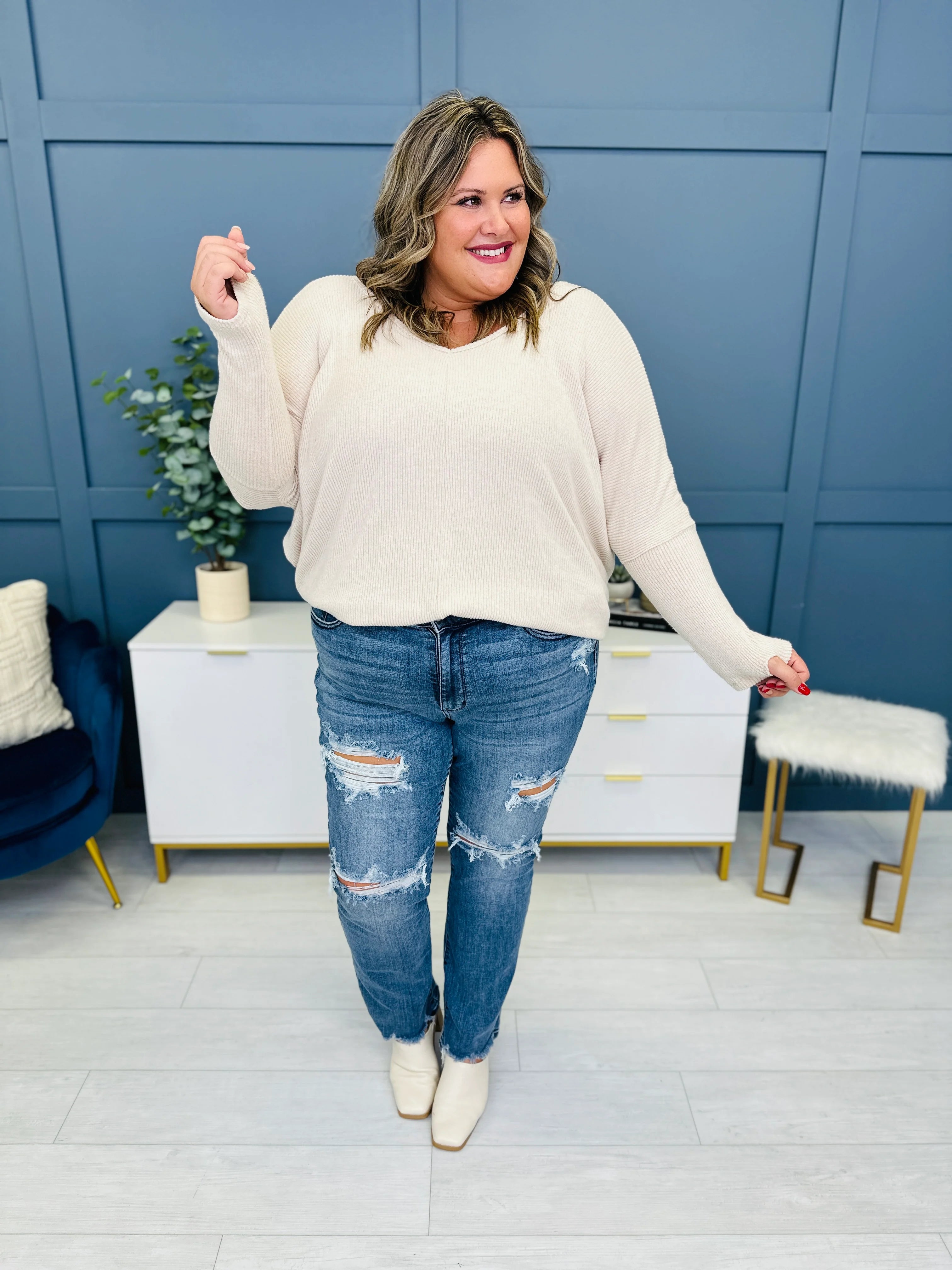 Judy Blue REG/CURVY Get Something Straight Mid Rise Jeans