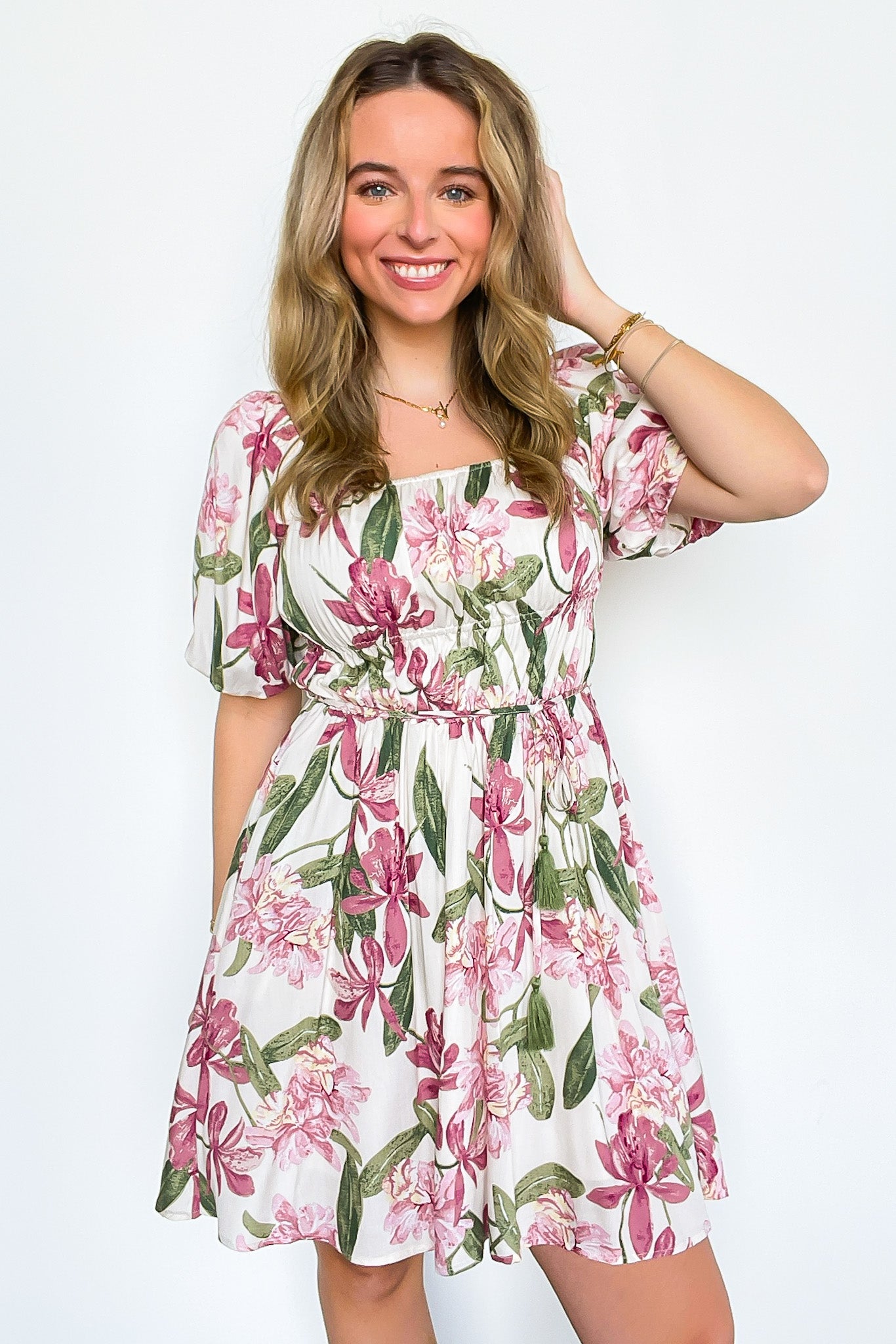 Refinement Floral Puff Sleeve Dress