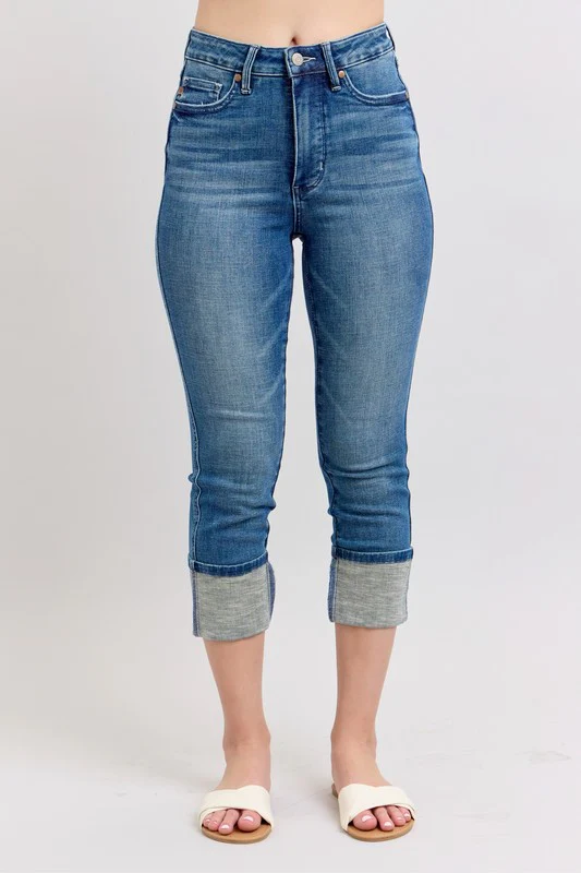 Blue Full Size Skinny Cuff Capris Jeans with Pockets Plus Size