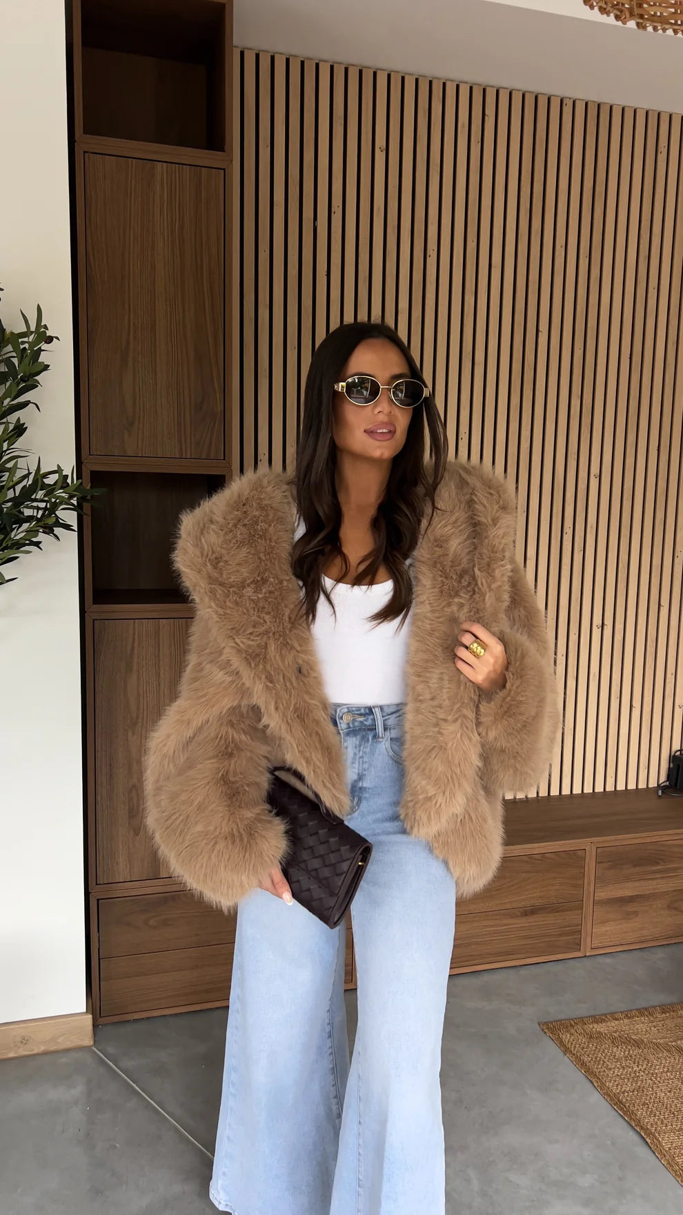 Clearance Sale*Women's Luxurious Faux Fur Coat: Natural Warmth, Timeless Style