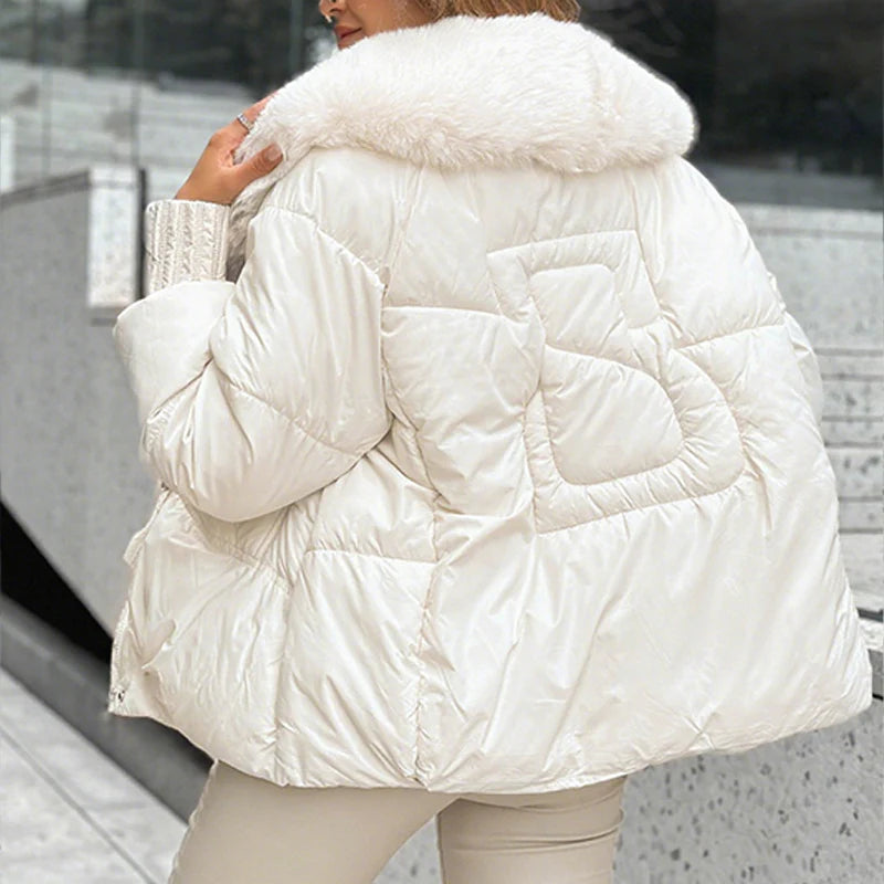 Stylish quilted jacket with faux fur collar