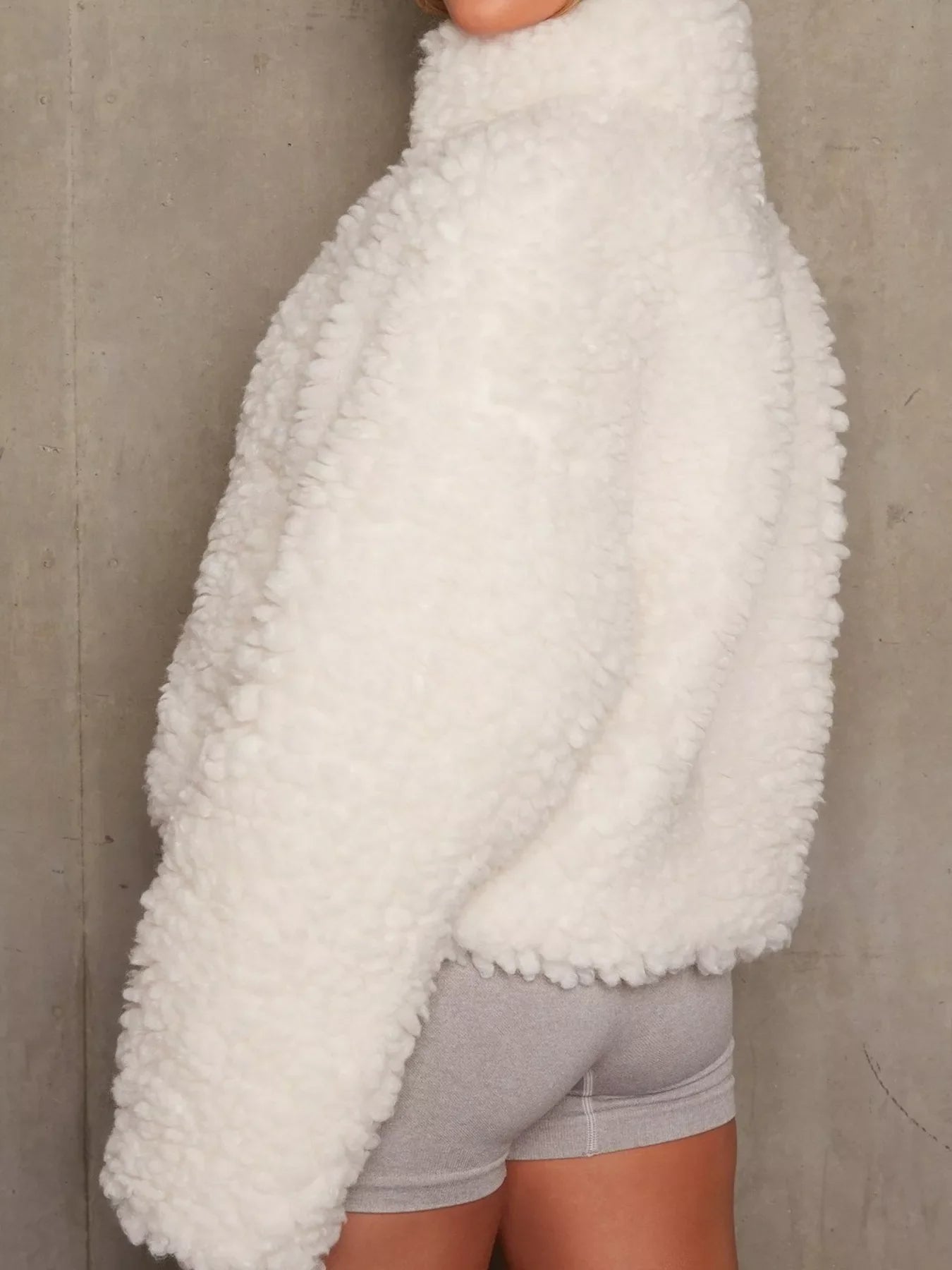 Cozy Zip Up Cropped Sherpa Jacket