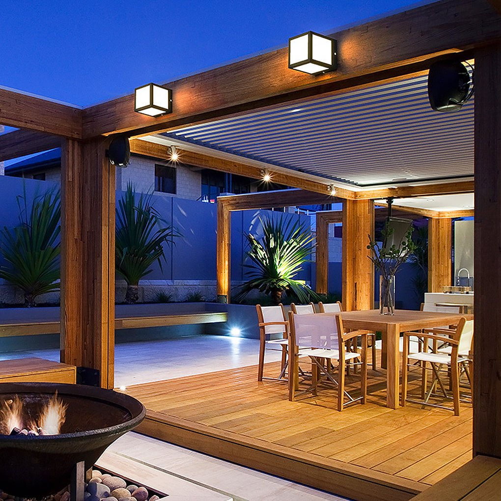 Modern Minimalist Solar Outdoor Waterproof LED Wall Light for Courtyard Balcony Aisle