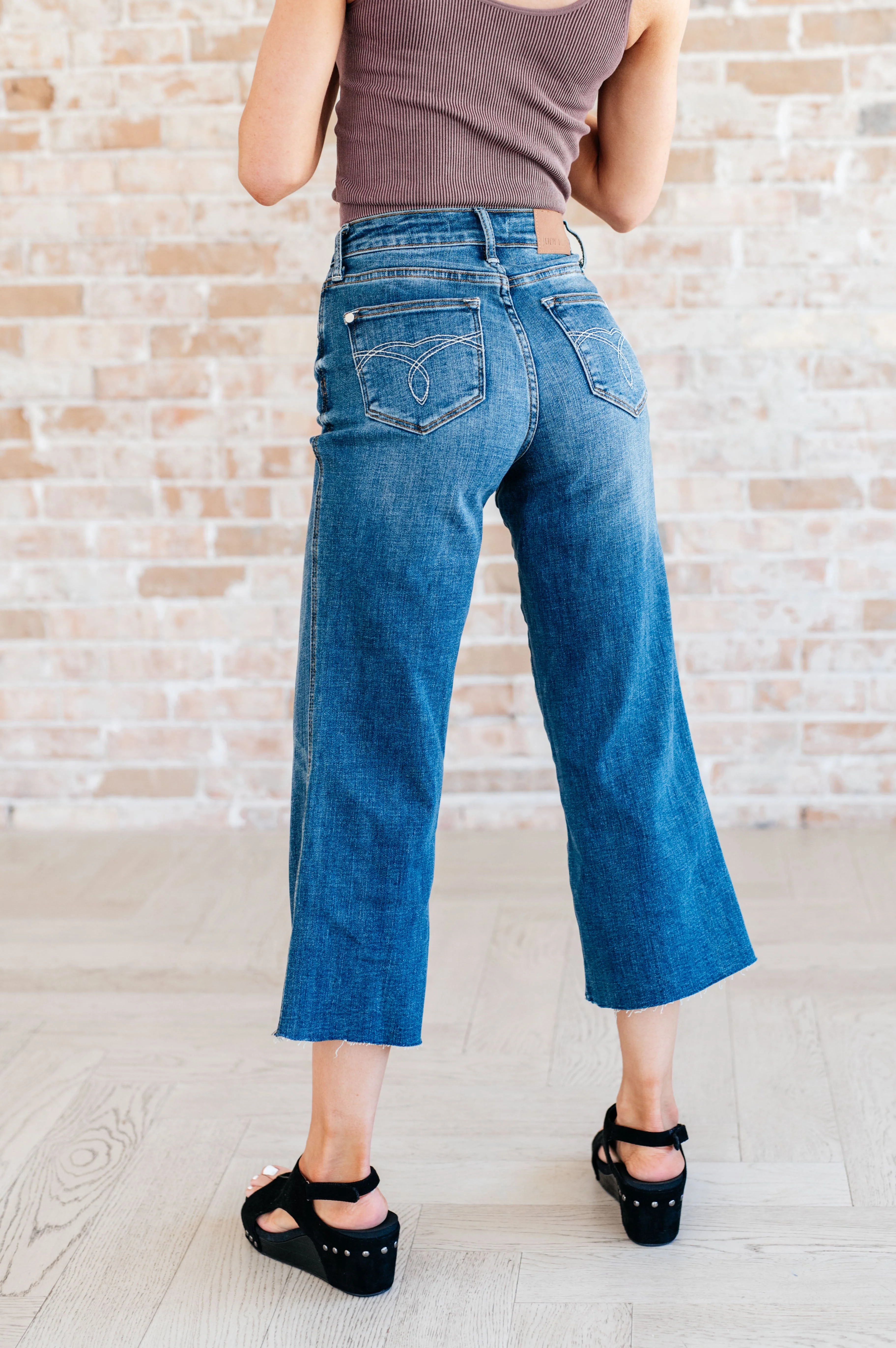 High Rise Wide Leg Crop Jeans