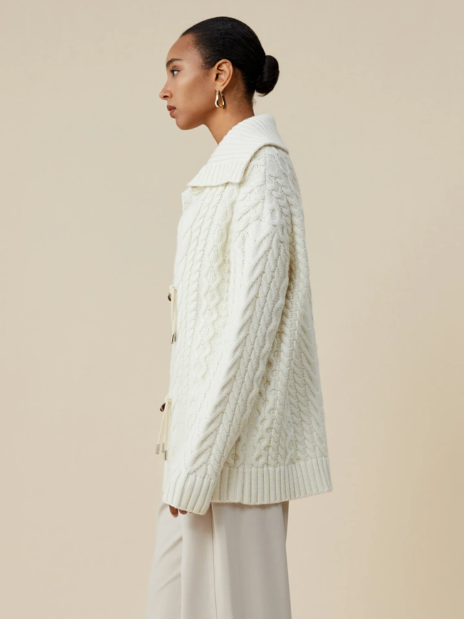 100% Wool Lapel Long Sleeve Knit Cardigan