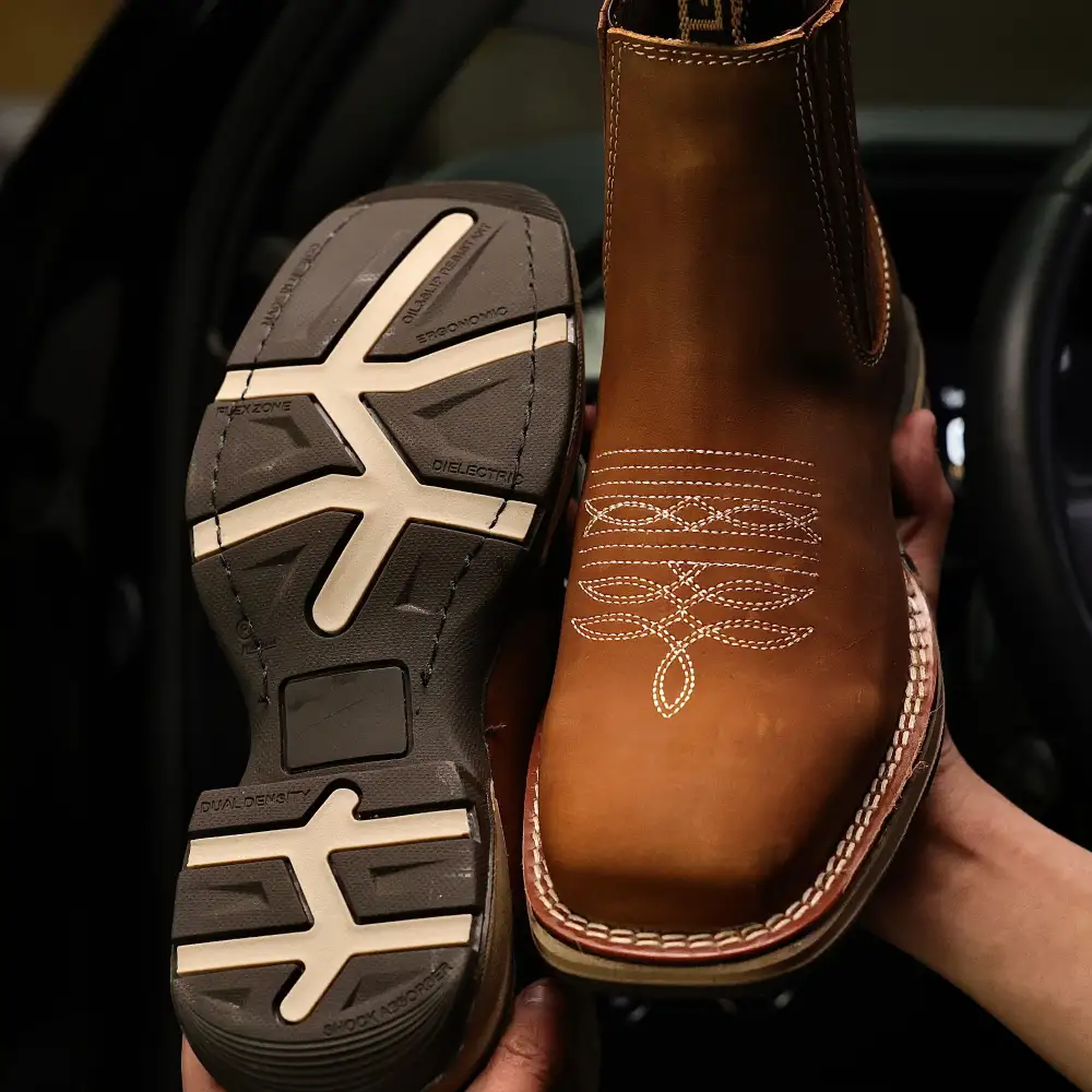 Tan Leather Botin With Lightweight Soles - Square Toe