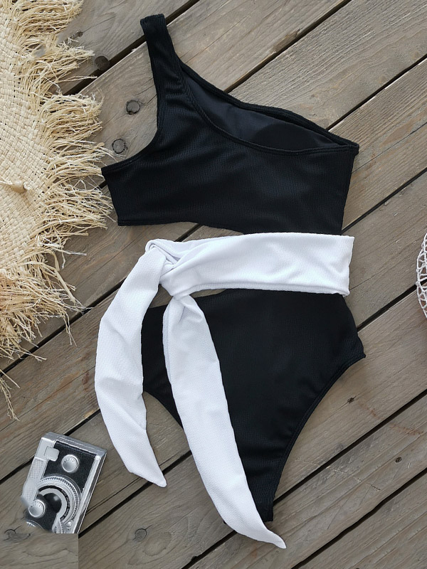 One-Shoulder Belly-Hollow Bandage Split-Joint One-Piece Swimsuit