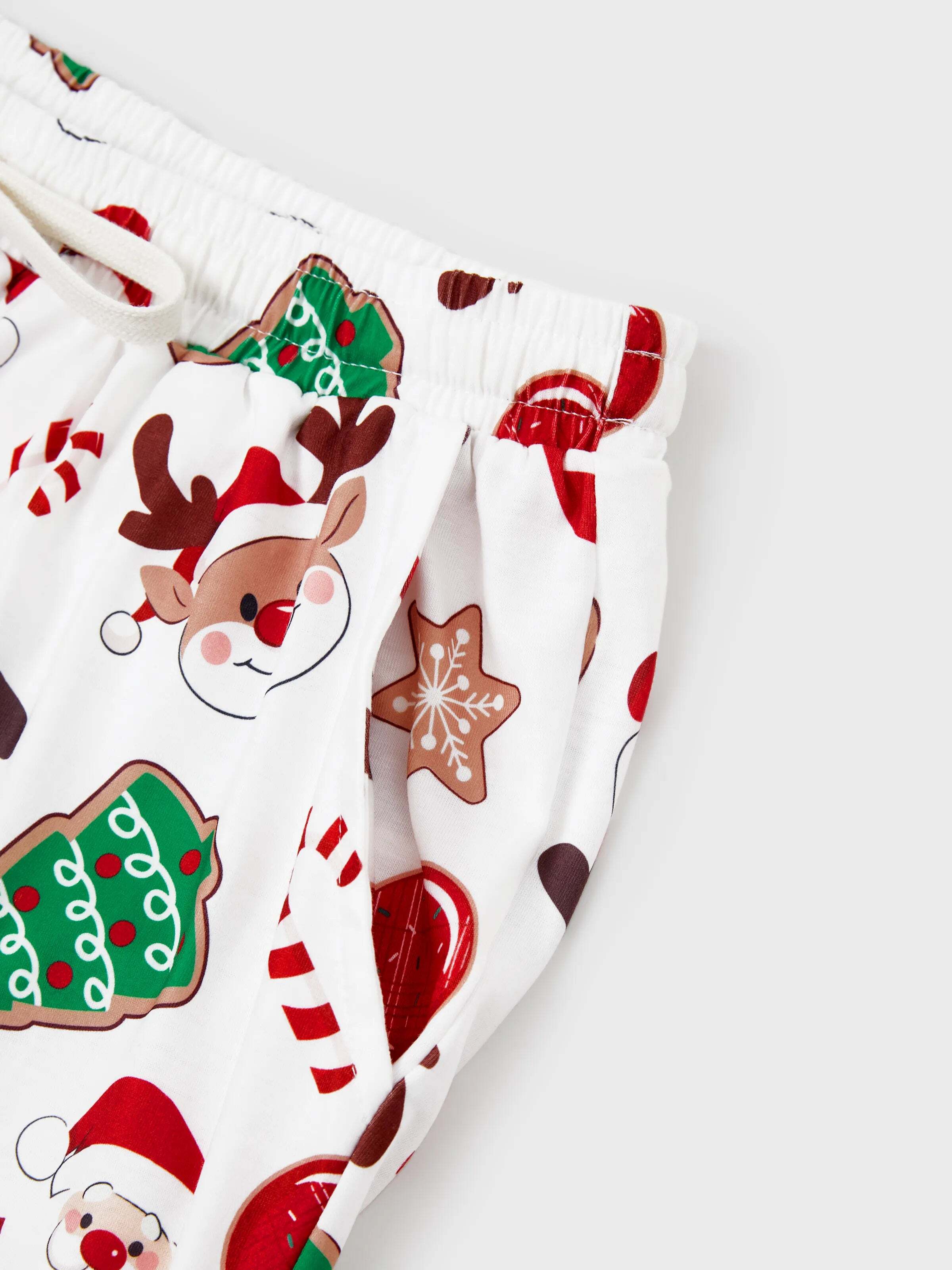 Christmas Matching Family Pajamas Set Glow In The Dark Santa Claus Christmas-themed Print PJS with Christmas Socks Color block