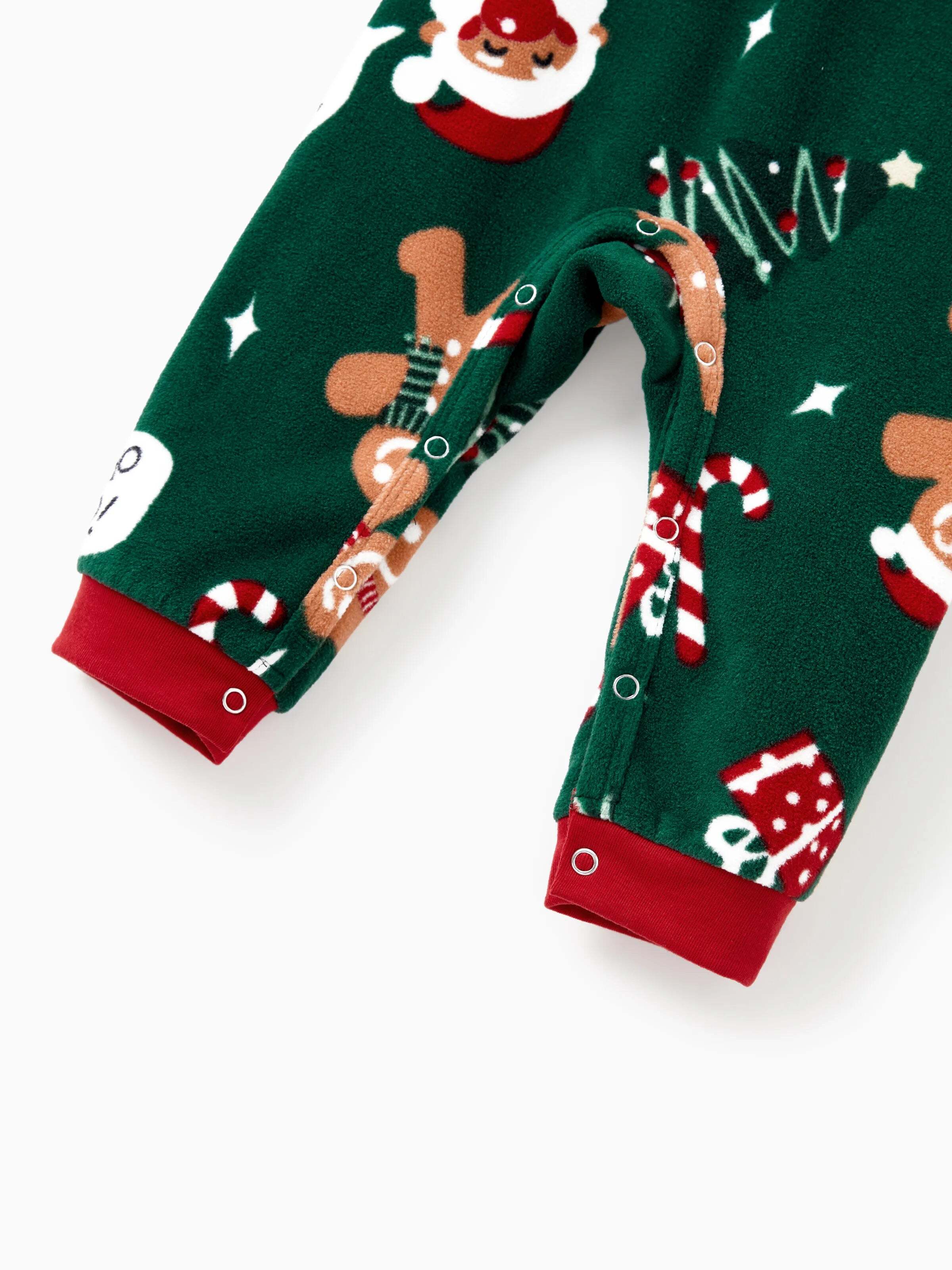Christmas Pajamas Family Matching Fleece Gingerbread Man Long Sleeves Pajamas Sets with Christmas Socks Dark Green