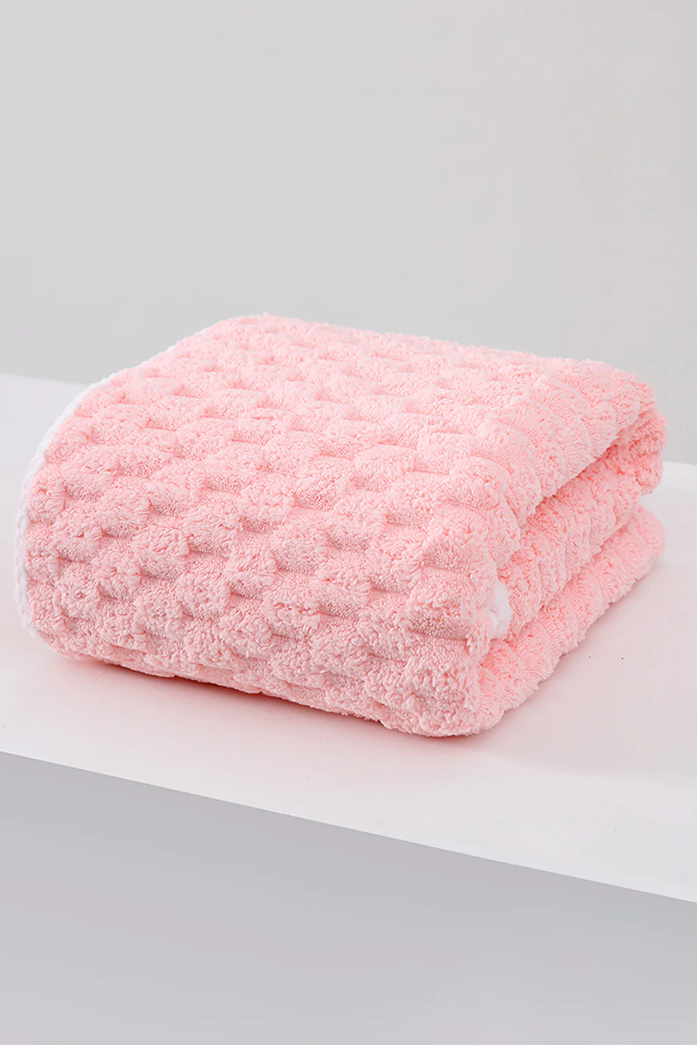 Peach Blossom Checkered Textured Thick Soft Bath Towel