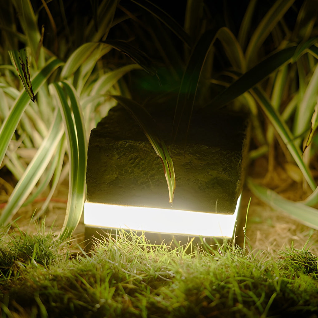 Resin Stone Shaped Waterproof 12V LED Modern Outdoor Lights Lawn Lamp