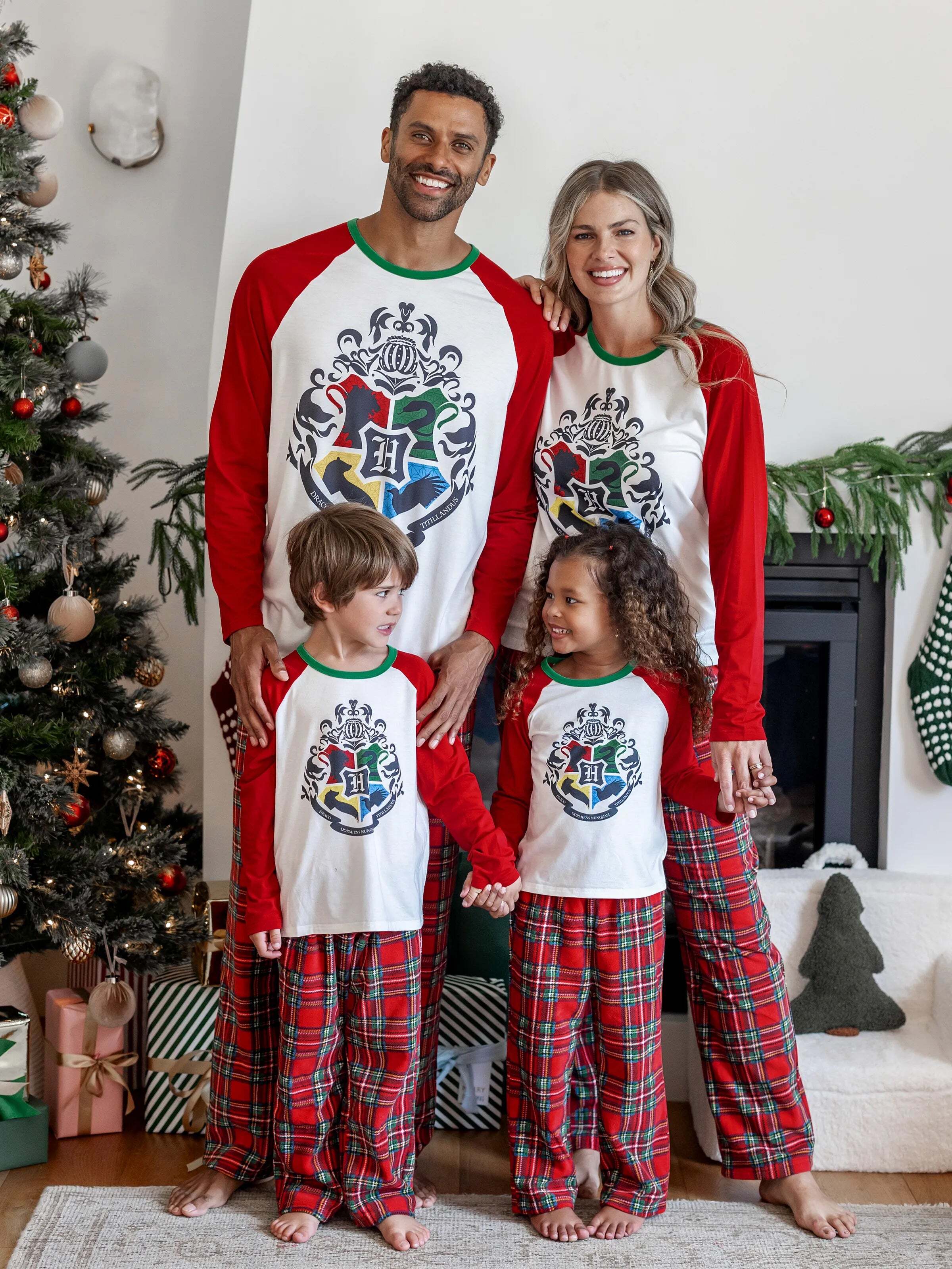 Christmas Family Matching Fleece Pajamas Set with Christmas Socks Red