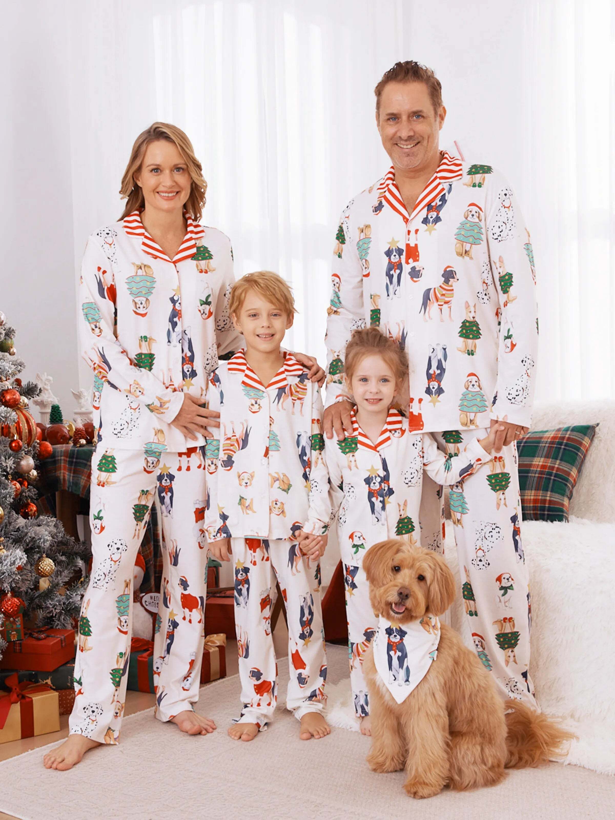 Christmas Pajamas Family Matching Cute Xmas Dog Collared Pajamas Sets with Christmas Socks LightApricot