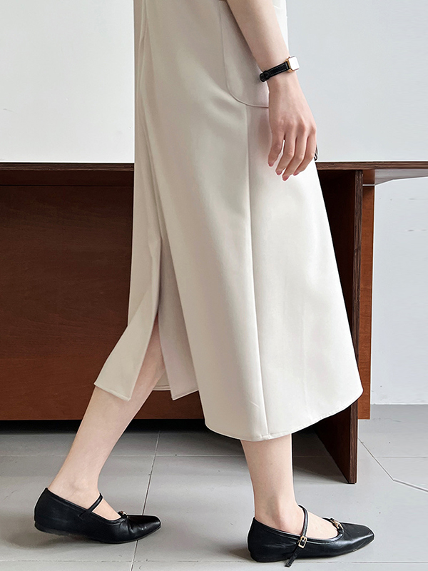 Solid Color Loose Sleeveless Round-Neck Midi Dresses