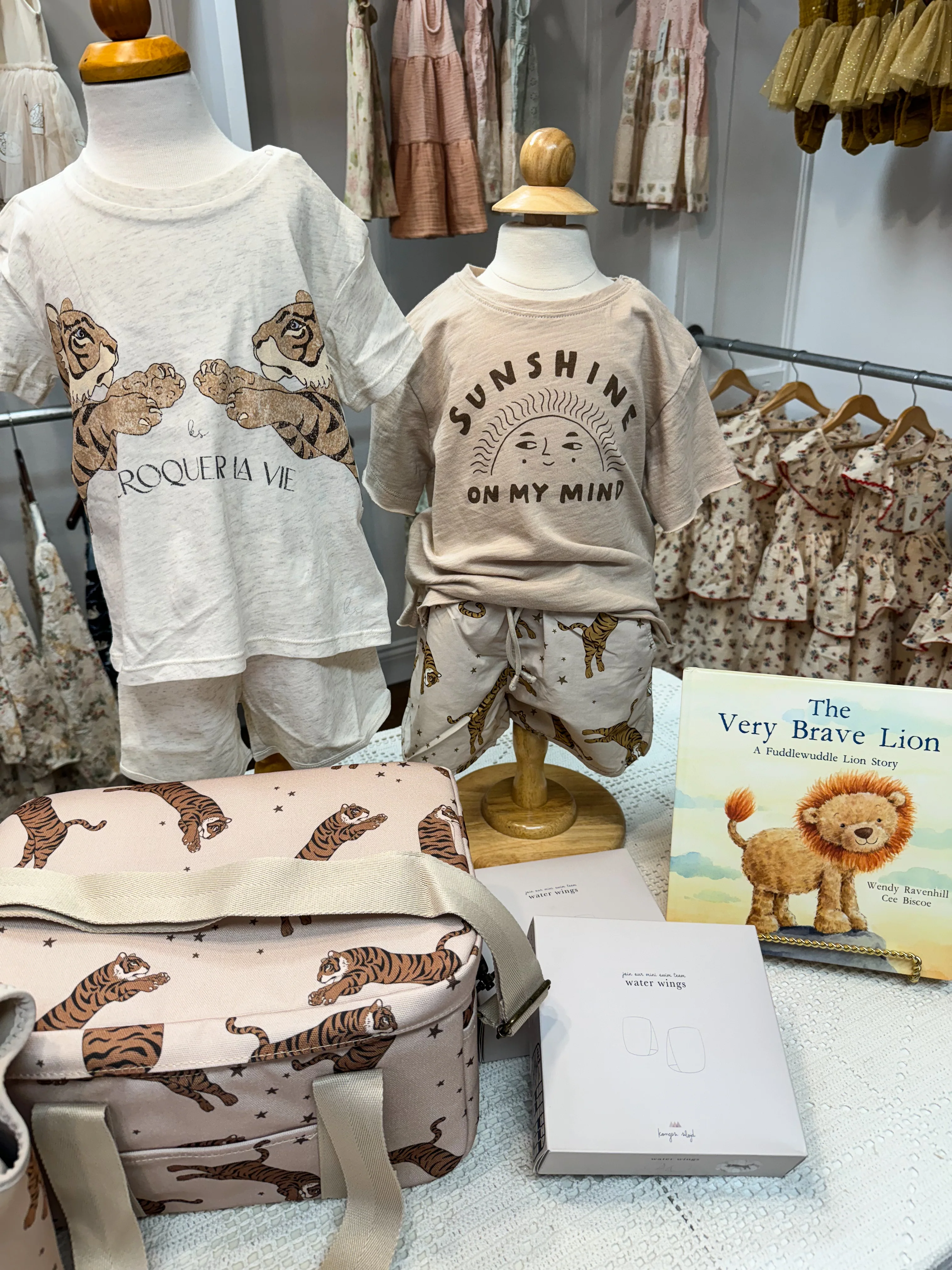 asnou swim shorts - tiger