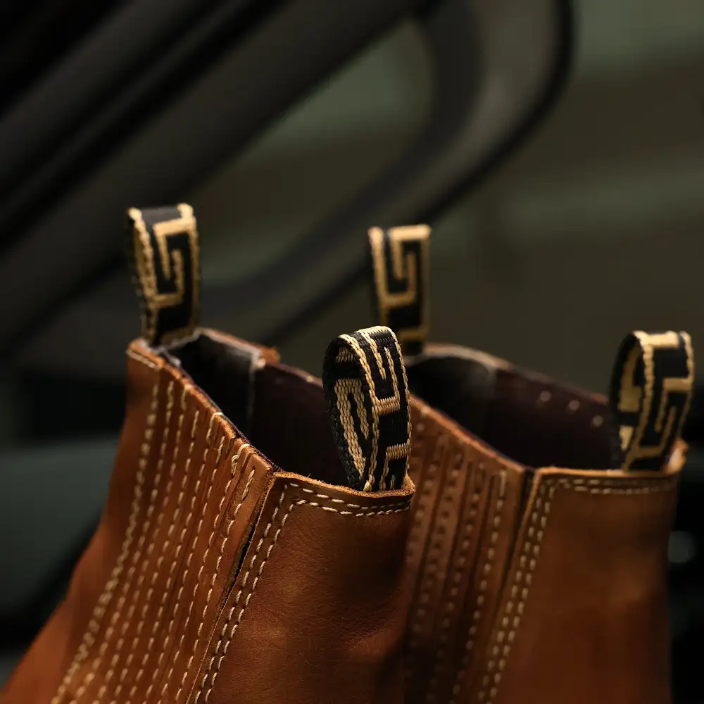 Tan Leather Botin With Lightweight Soles - Square Toe