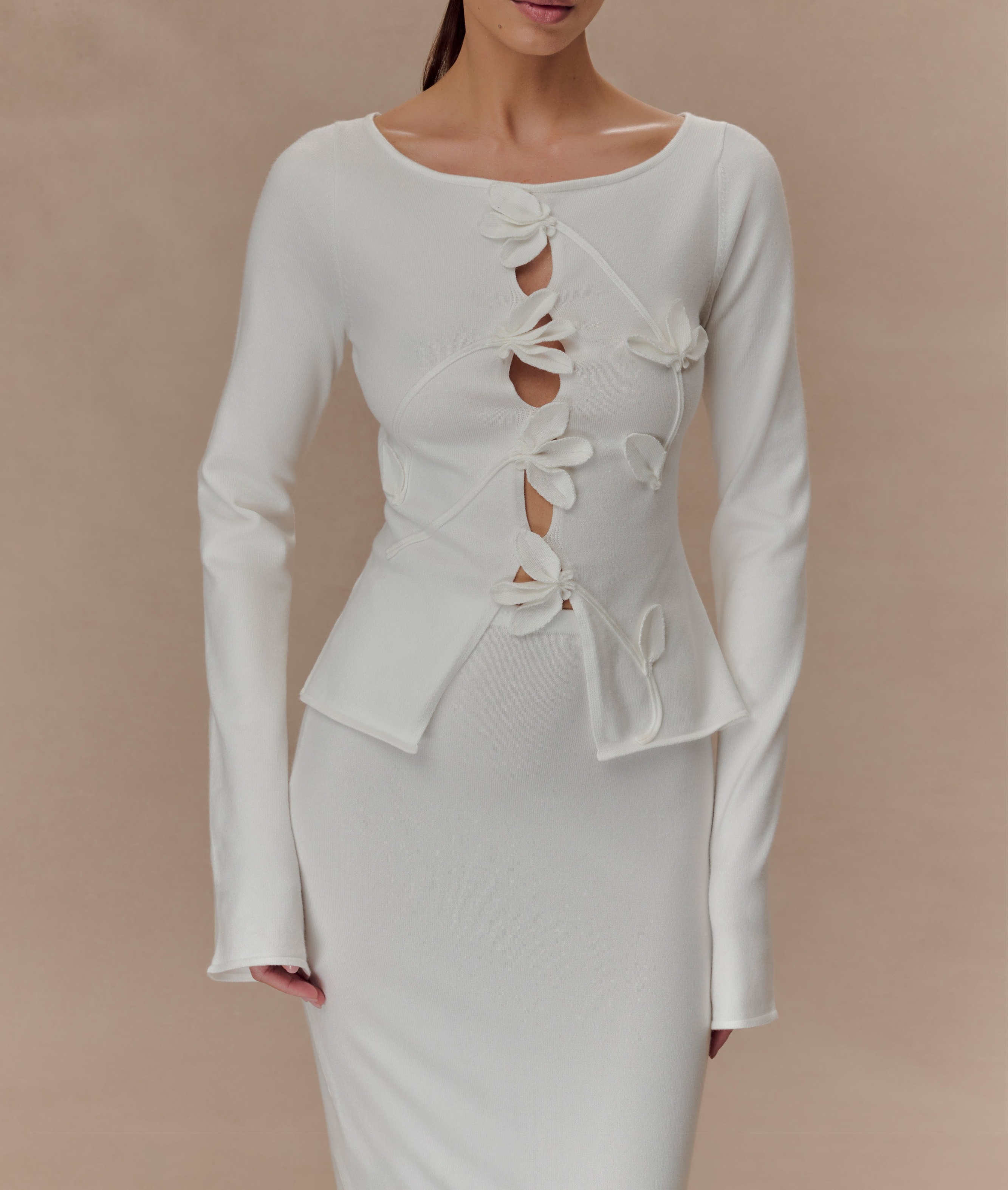 White Floral Long Sleeve Knit Top