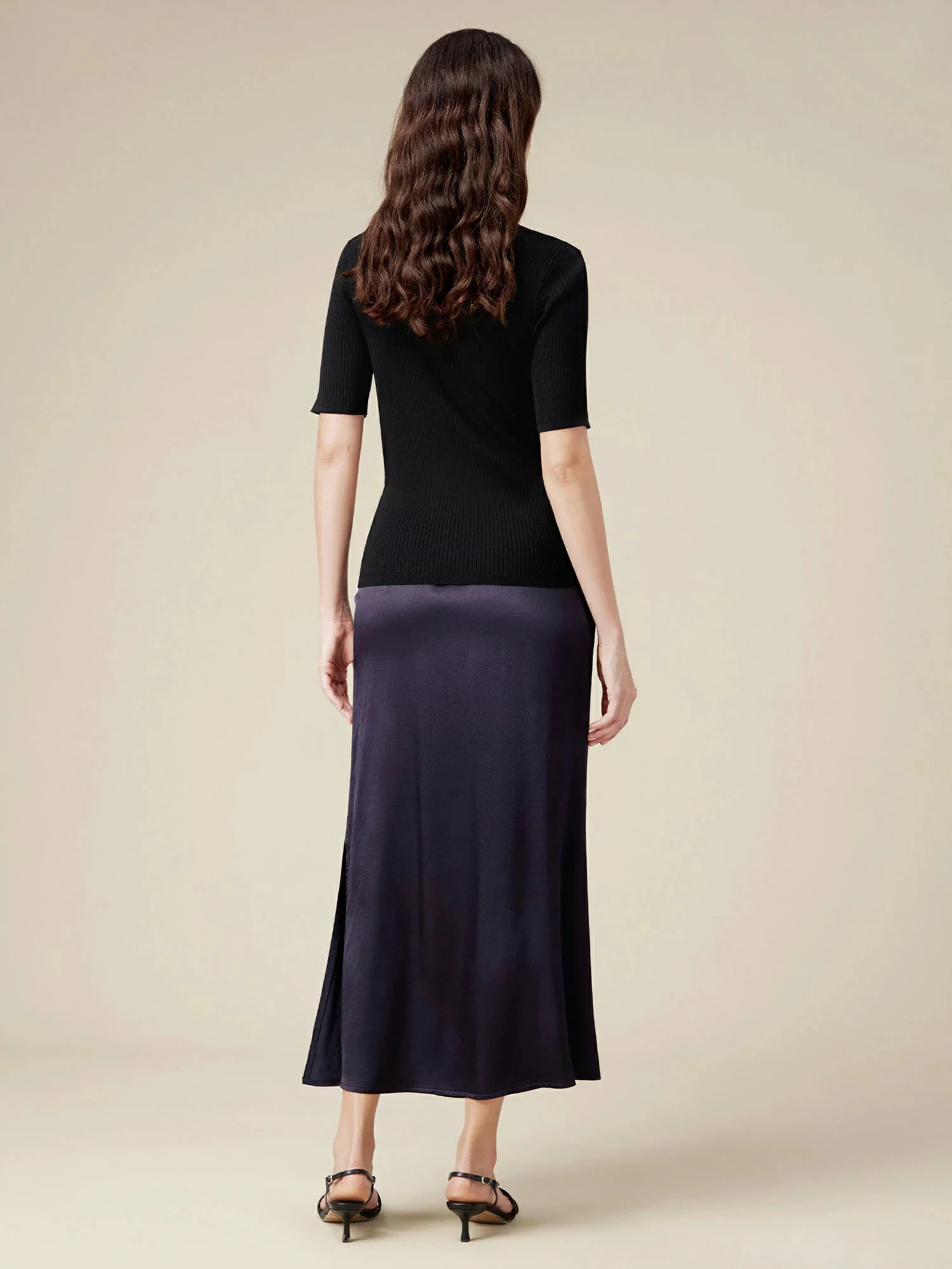 100% Lyocell Ribbed Knit Slim Fit Top