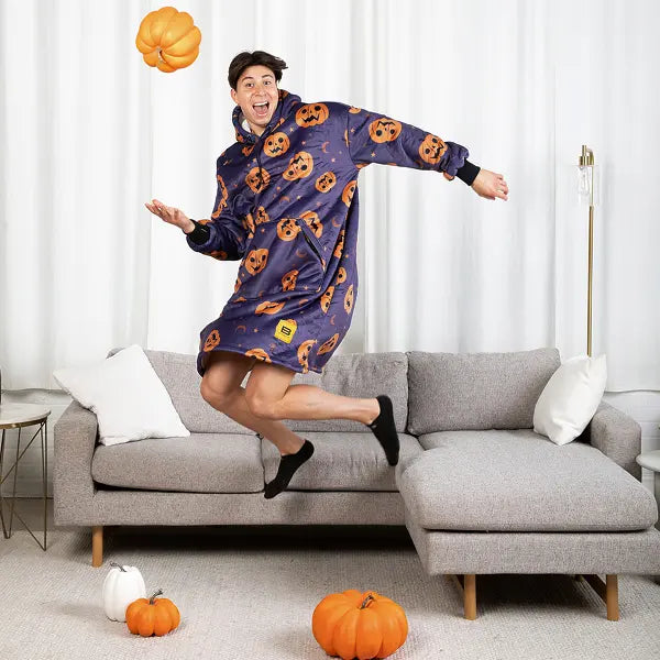 Wearable blanket Oversized with sherpa lining One size fits most.