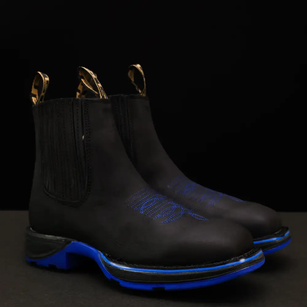 Black Leather Botin With Lightweight Soles - Square Toe