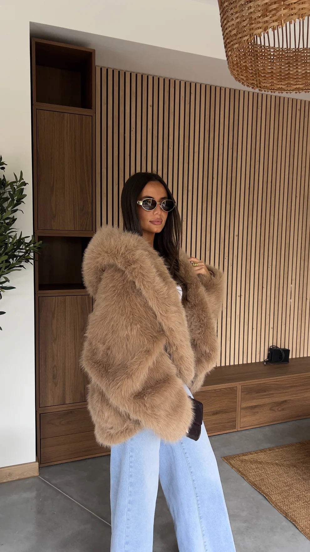 Clearance Sale*Women's Luxurious Faux Fur Coat: Natural Warmth, Timeless Style