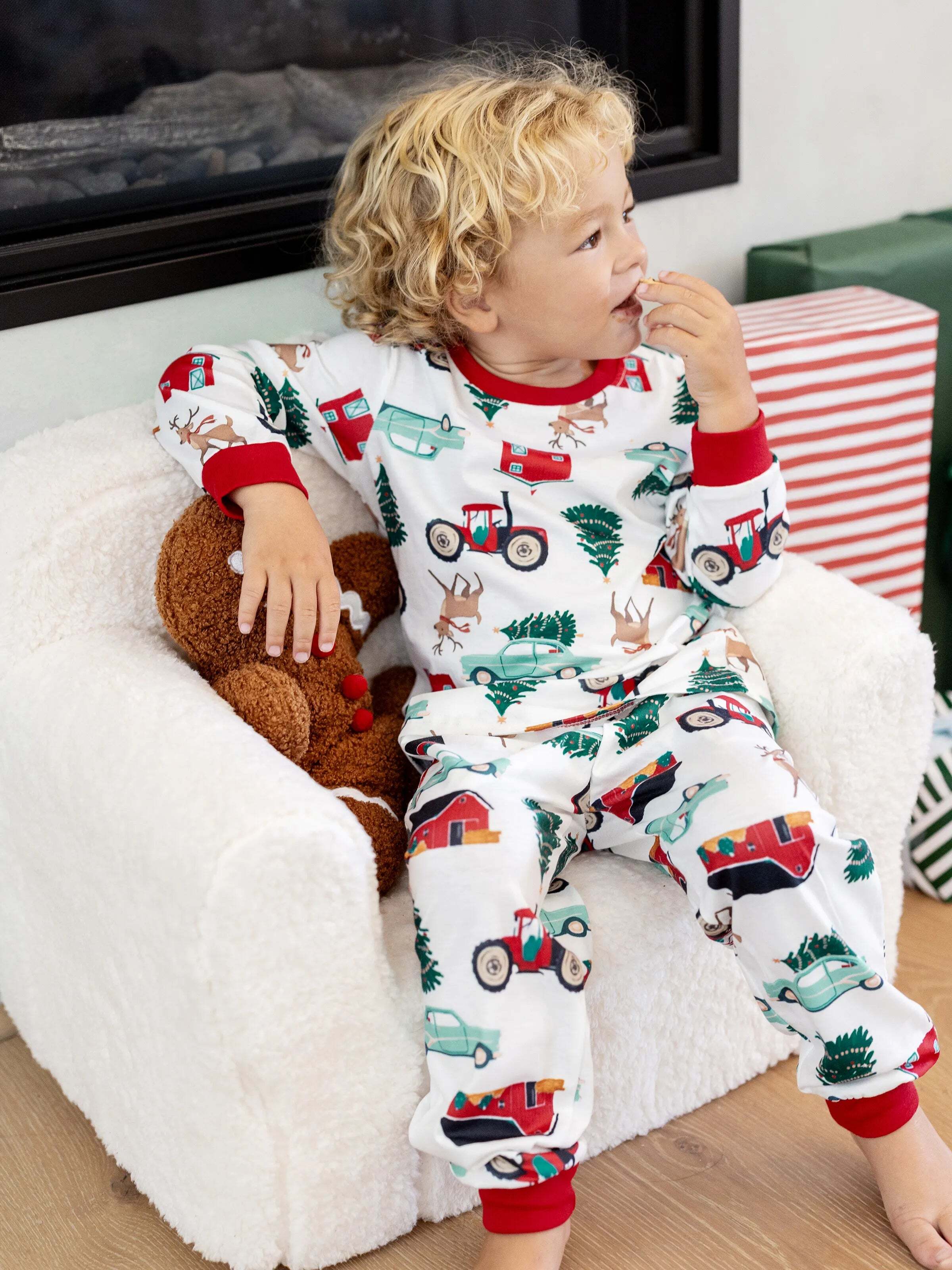 Christmas Matching Family Pajamas Set Reindeer and Car Print PJS with Christmas Socks Red