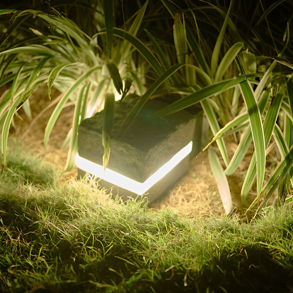 Resin Stone Shaped Waterproof 12V LED Modern Outdoor Lights Lawn Lamp