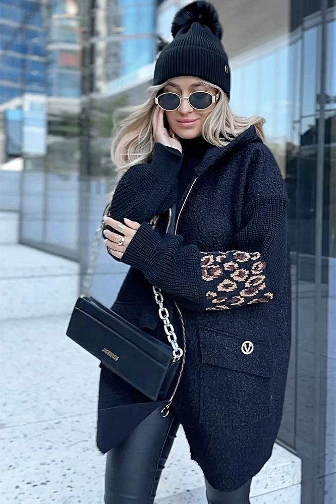 Contrast leopard print hooded knitted jacket
