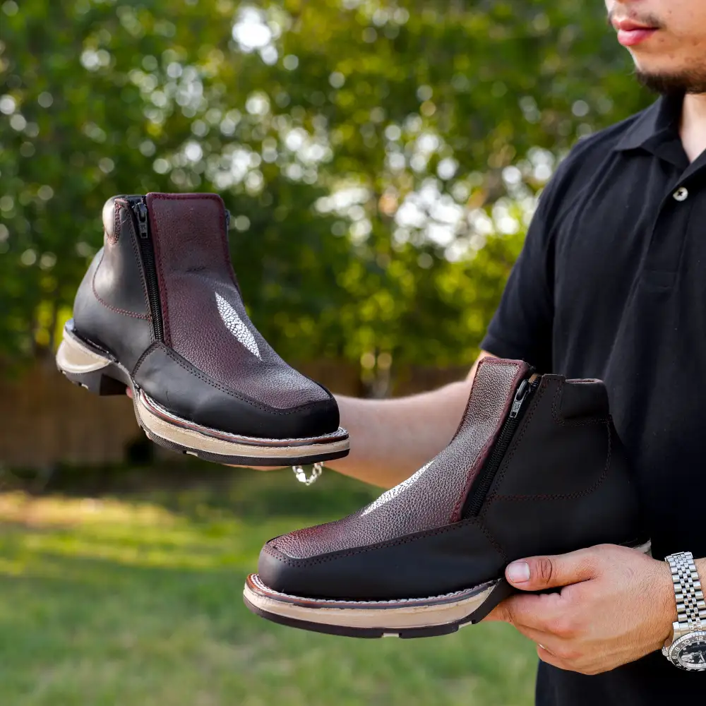Brown Stingray Leather Botin With 3D Lightweight Soles - Square Toe