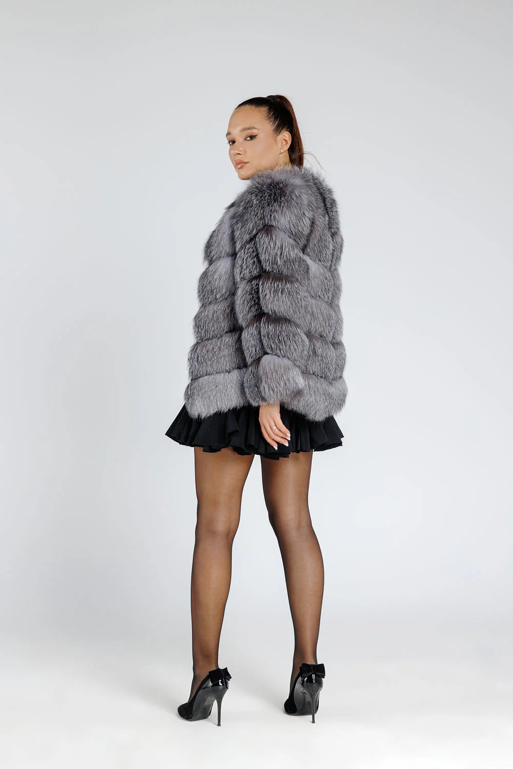 Haină din Blană Naturală de Vulpe Argintie, cu Mâneci Detașabile, Femei, Grey Frost 235