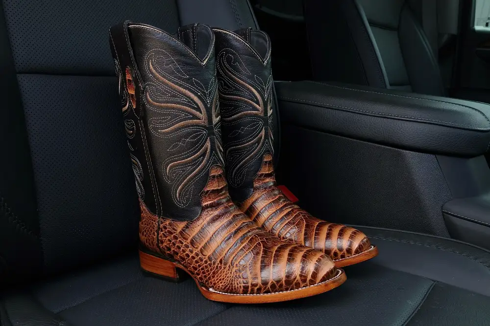 Cognac American Gator Belly-Round Toe