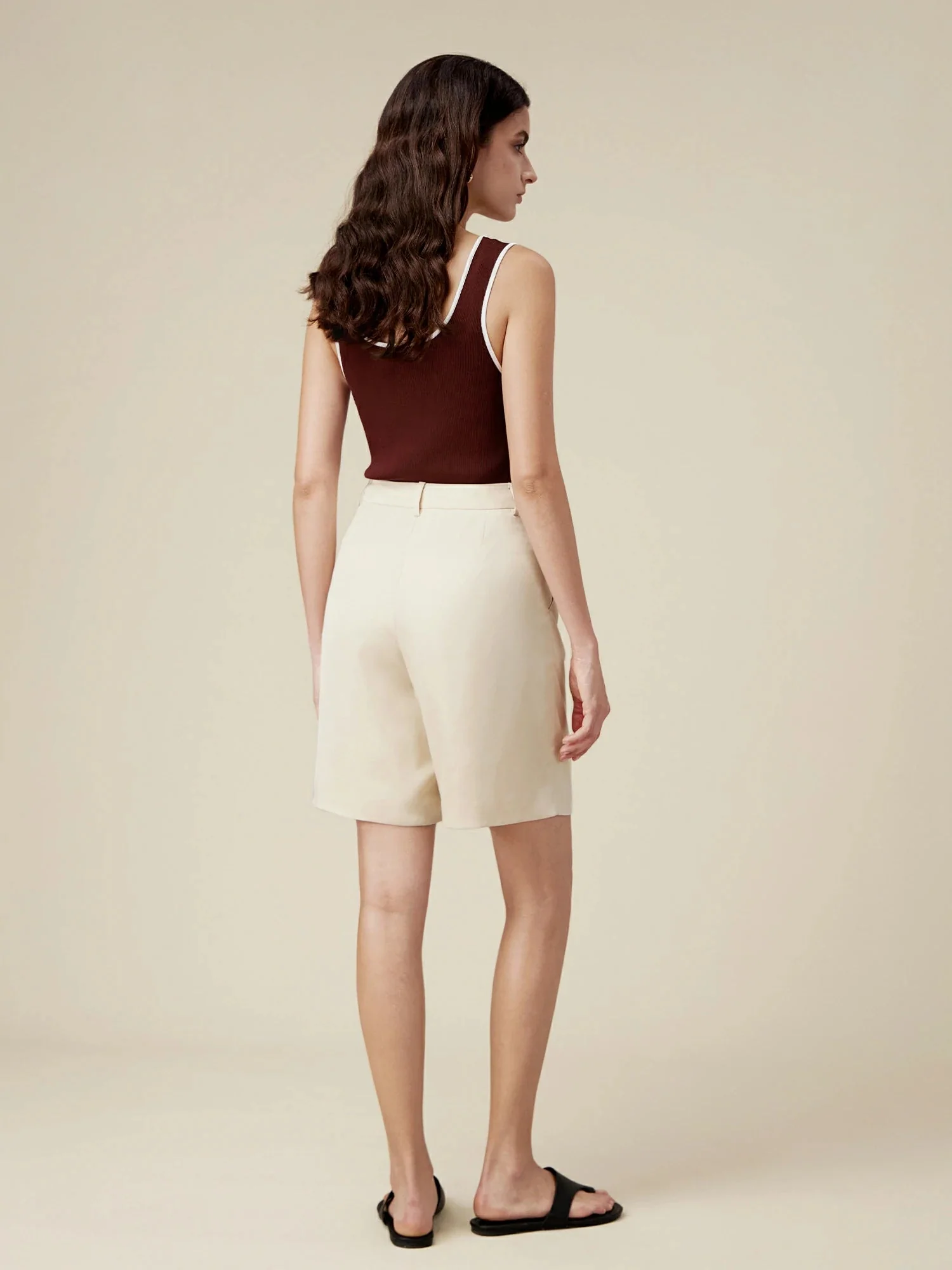 Contrasting Slim Fit Knit Tank Top