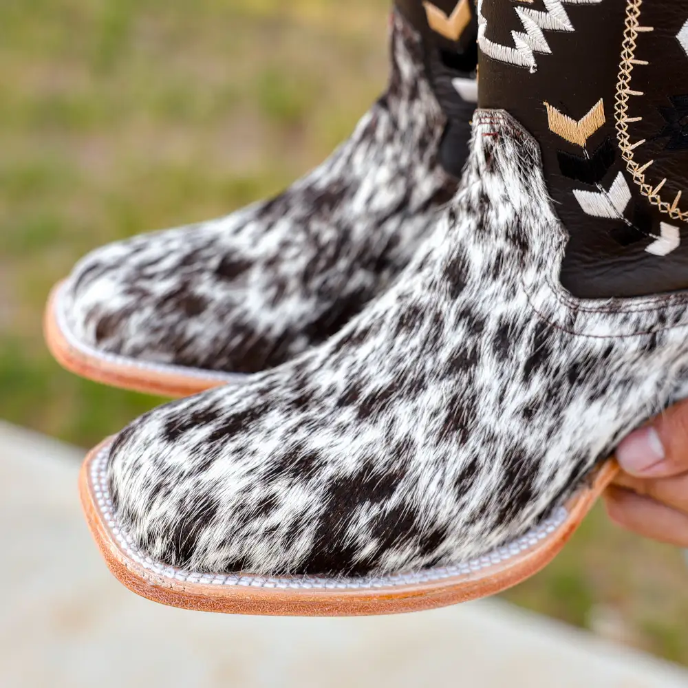 Brown Cowhide Leather Boots - Square Toe