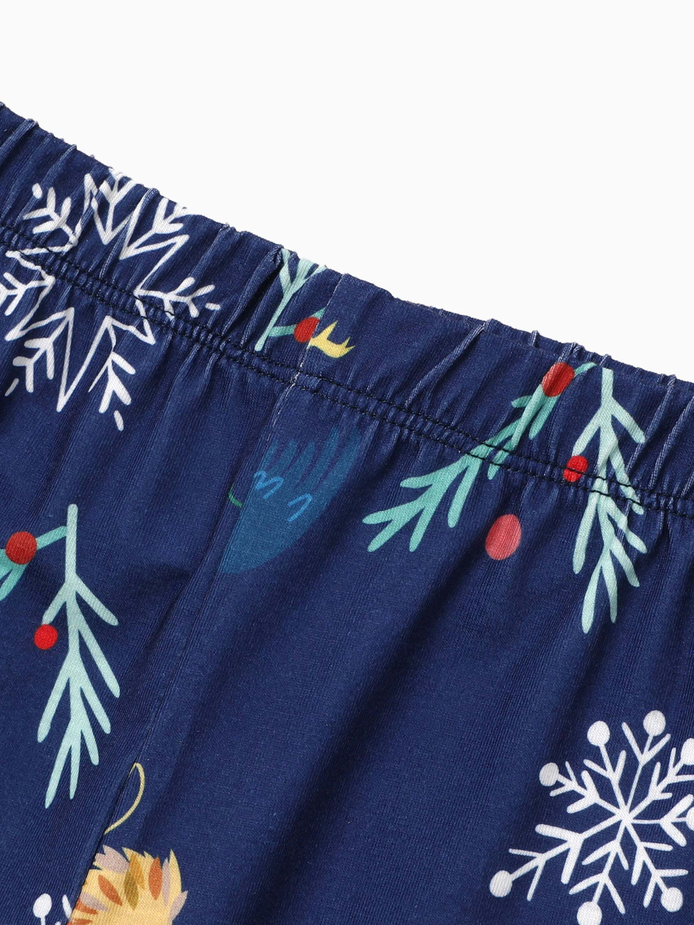 Christmas Family Matching Hogwarts Print Pajamas Sets with Christmas Socks