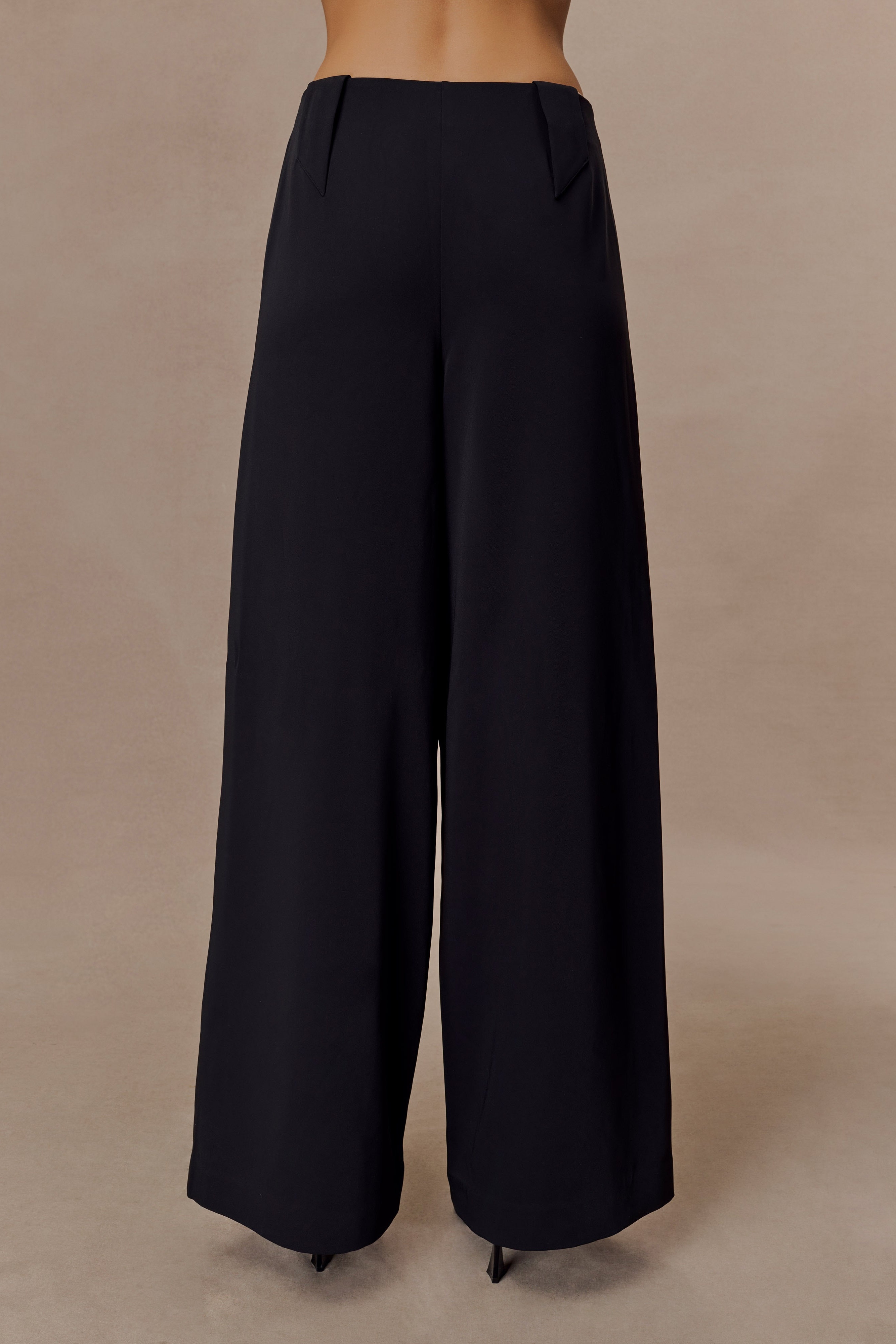 Black Wide Leg Suiting Trouser