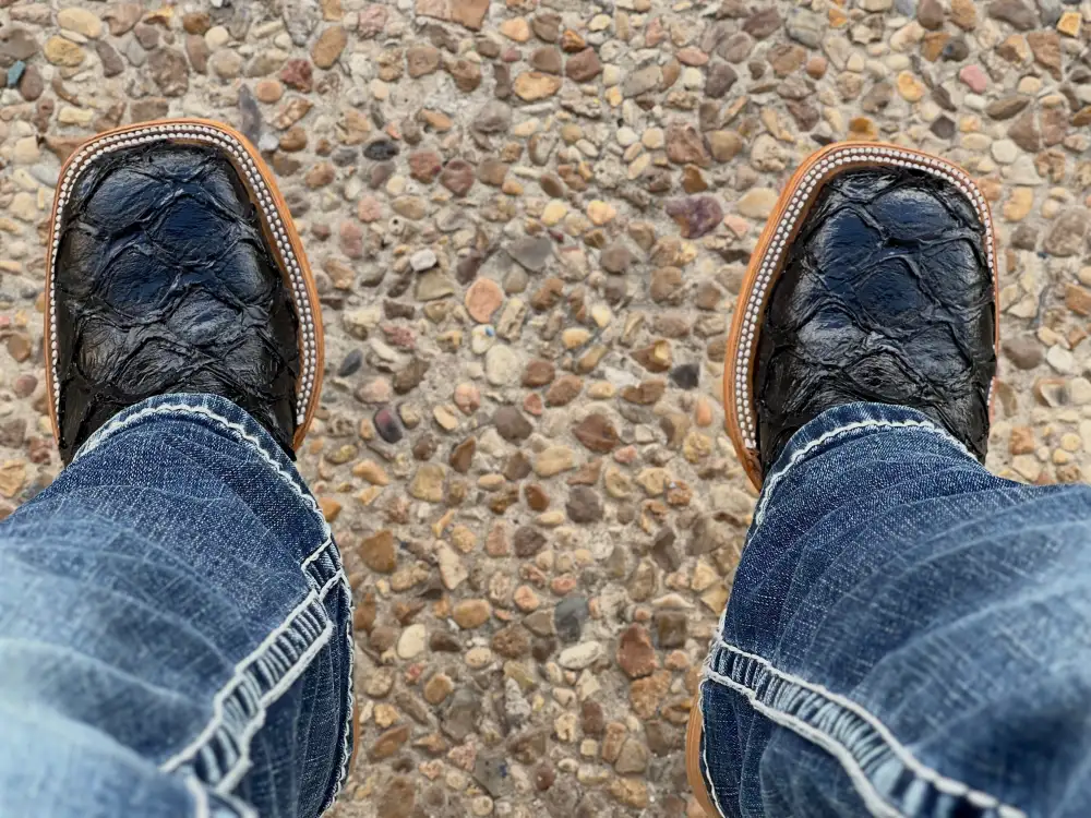 Men’s Black Pirarucu Leather Boots With Red Shaft