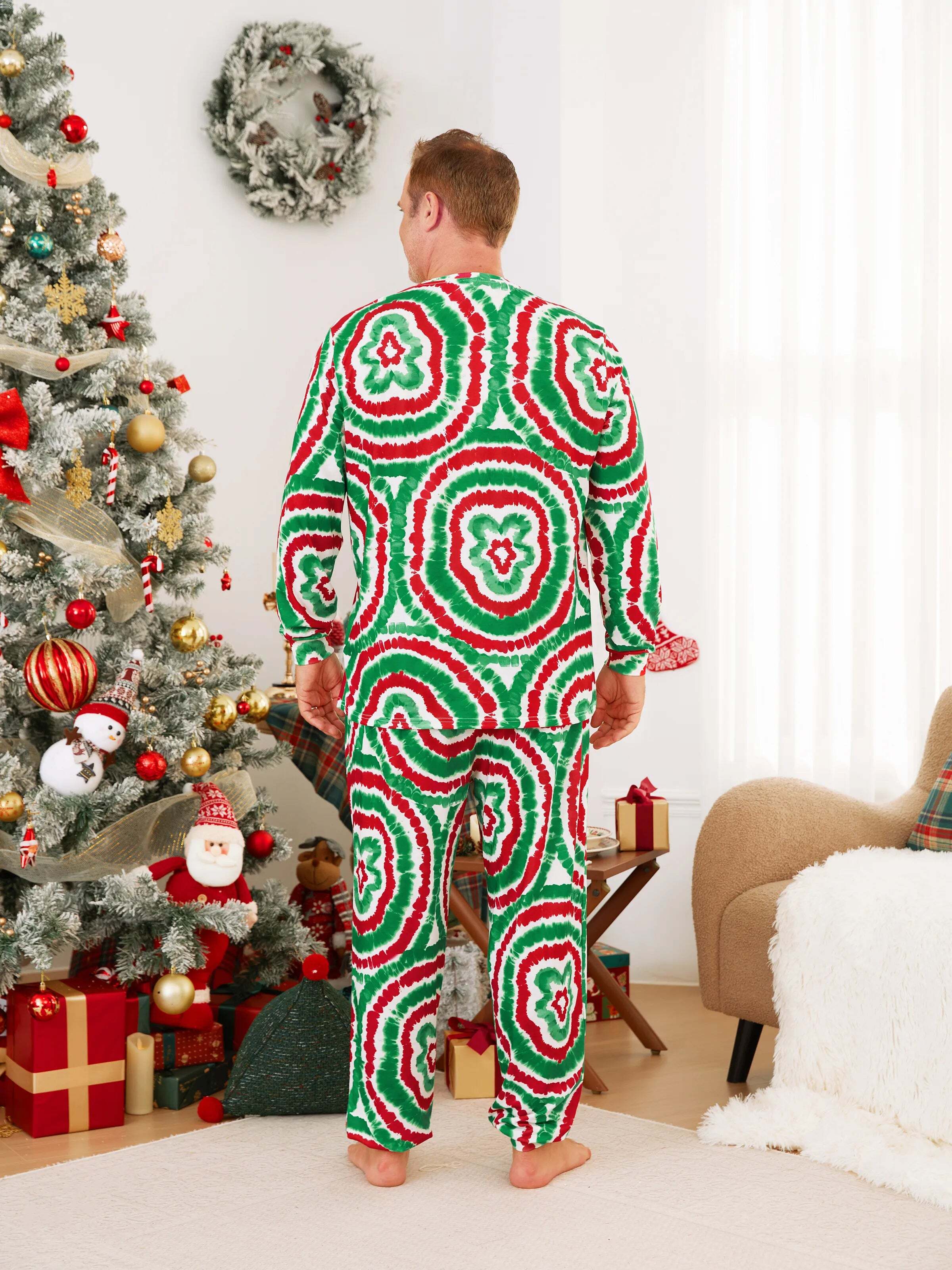 Christmas Family Red&Green Tie-Dye Gingerbread Man Pajamas Sets with Christmas Socks MultiColour